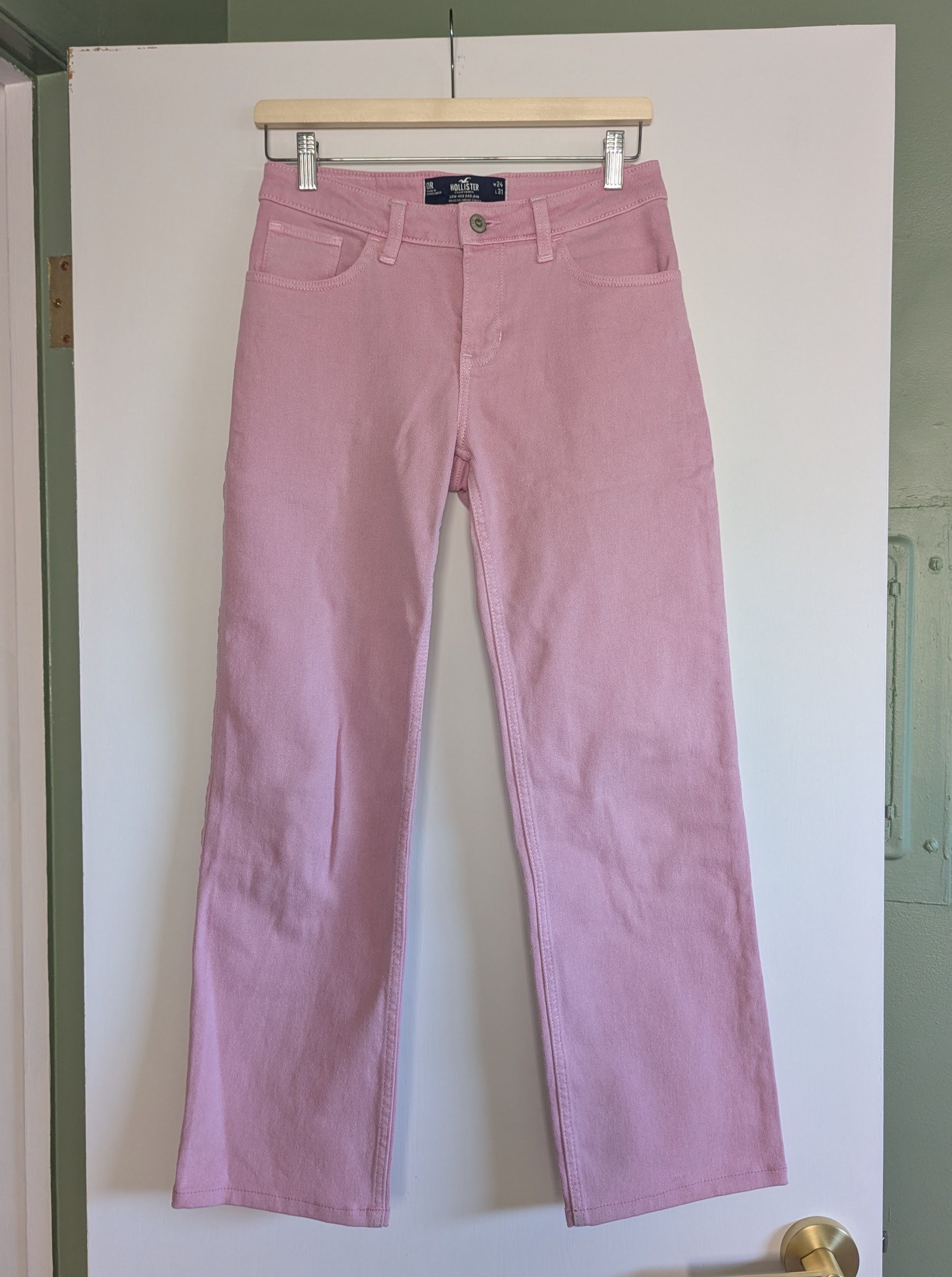 Hollister Hollister Low Rise Dad Jeans Pink W24 L31 NWOT Size 24" / US 00 / IT 34 - 1 Thumbnail