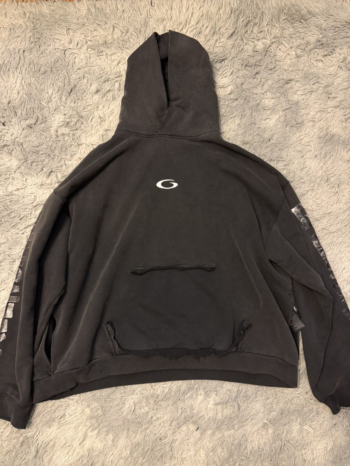 Balenciaga distressed logo hoodie Size US XL / EU 56 / 4 - 1 Thumbnail