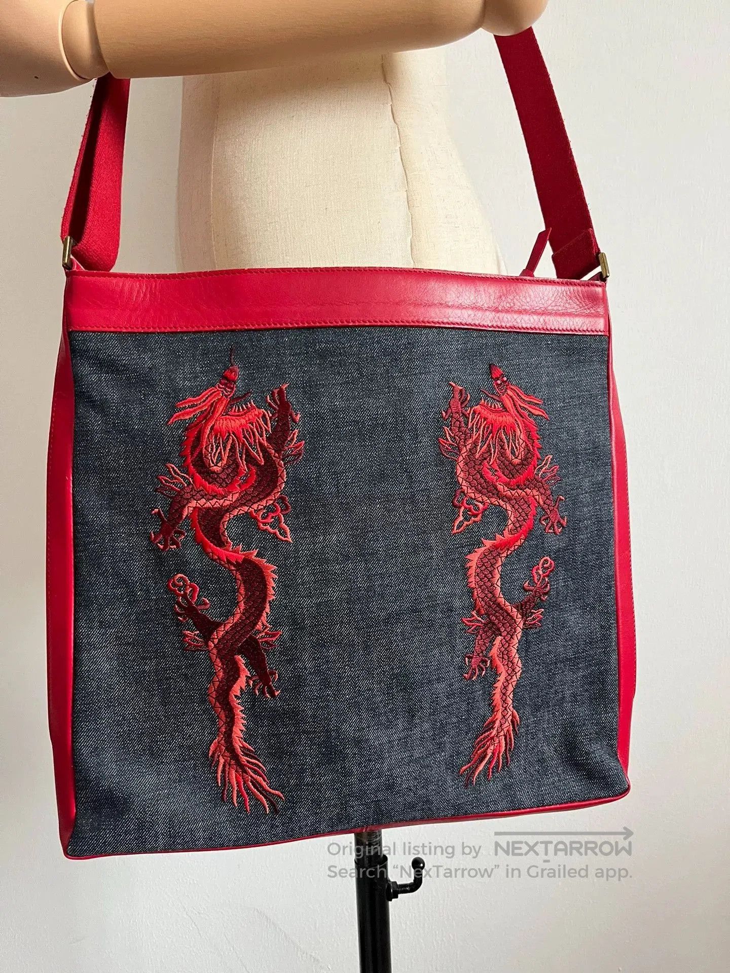 Other Vivienne Tam Dragon Crossbody Bag. Size ONE SIZE - 1 Thumbnail