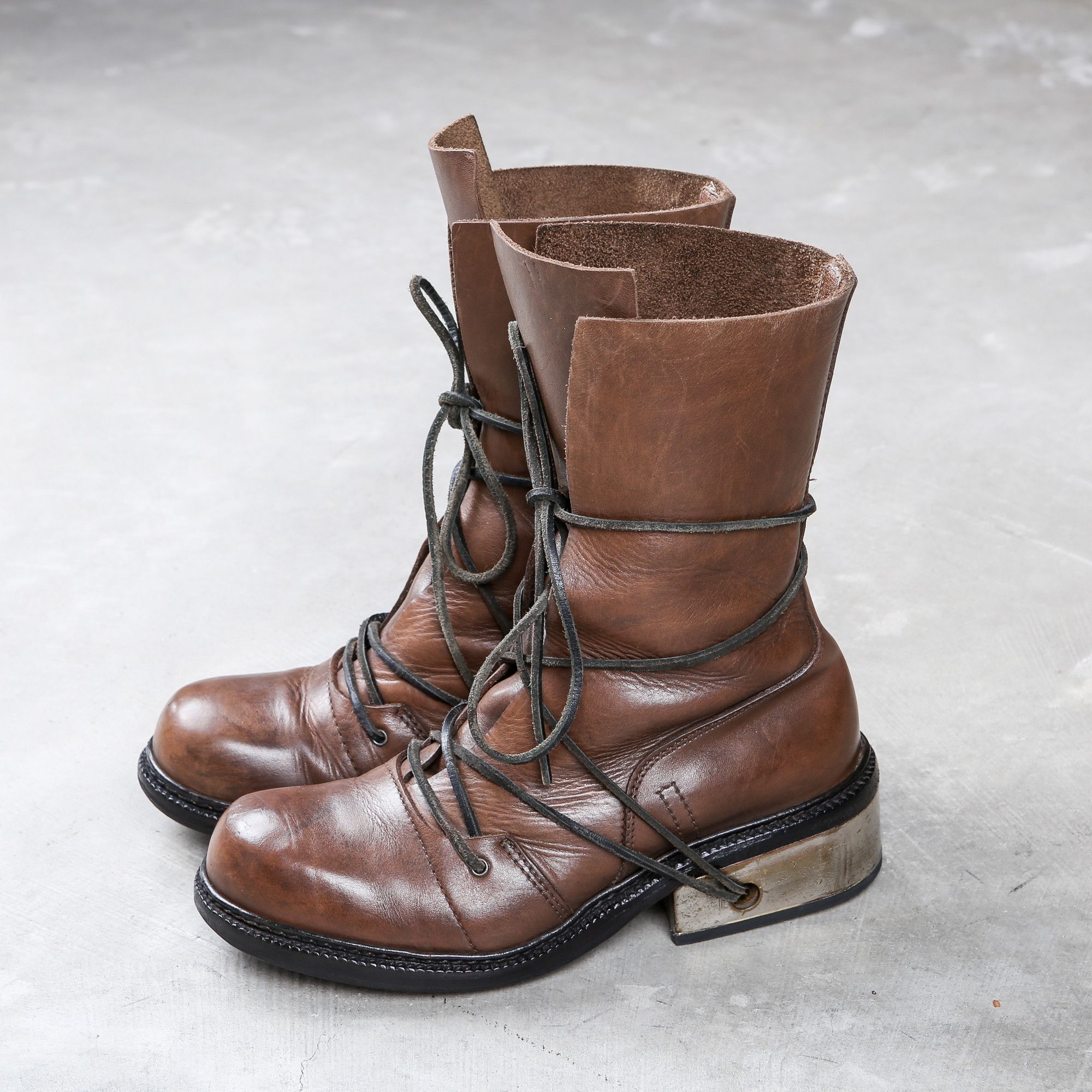 Dirk Bikkembergs Dirk Bikkembergs Brown Metal Lace Through Heel Boots Size 40 Size US 8 / EU 41 - 2 Thumbnail