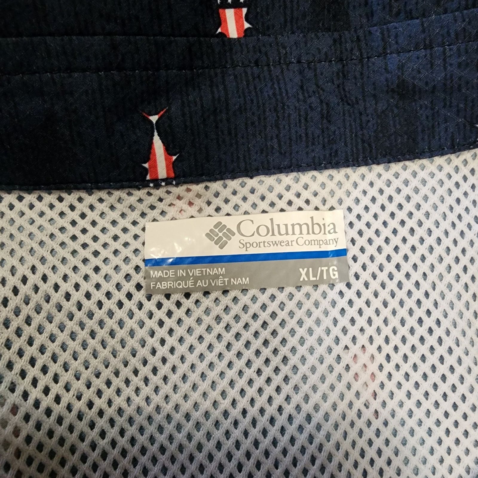 Columbia Columbia short sleeve button down men's shirt Size XL 2502 Size US XL / EU 56 / 4 - 4 Thumbnail