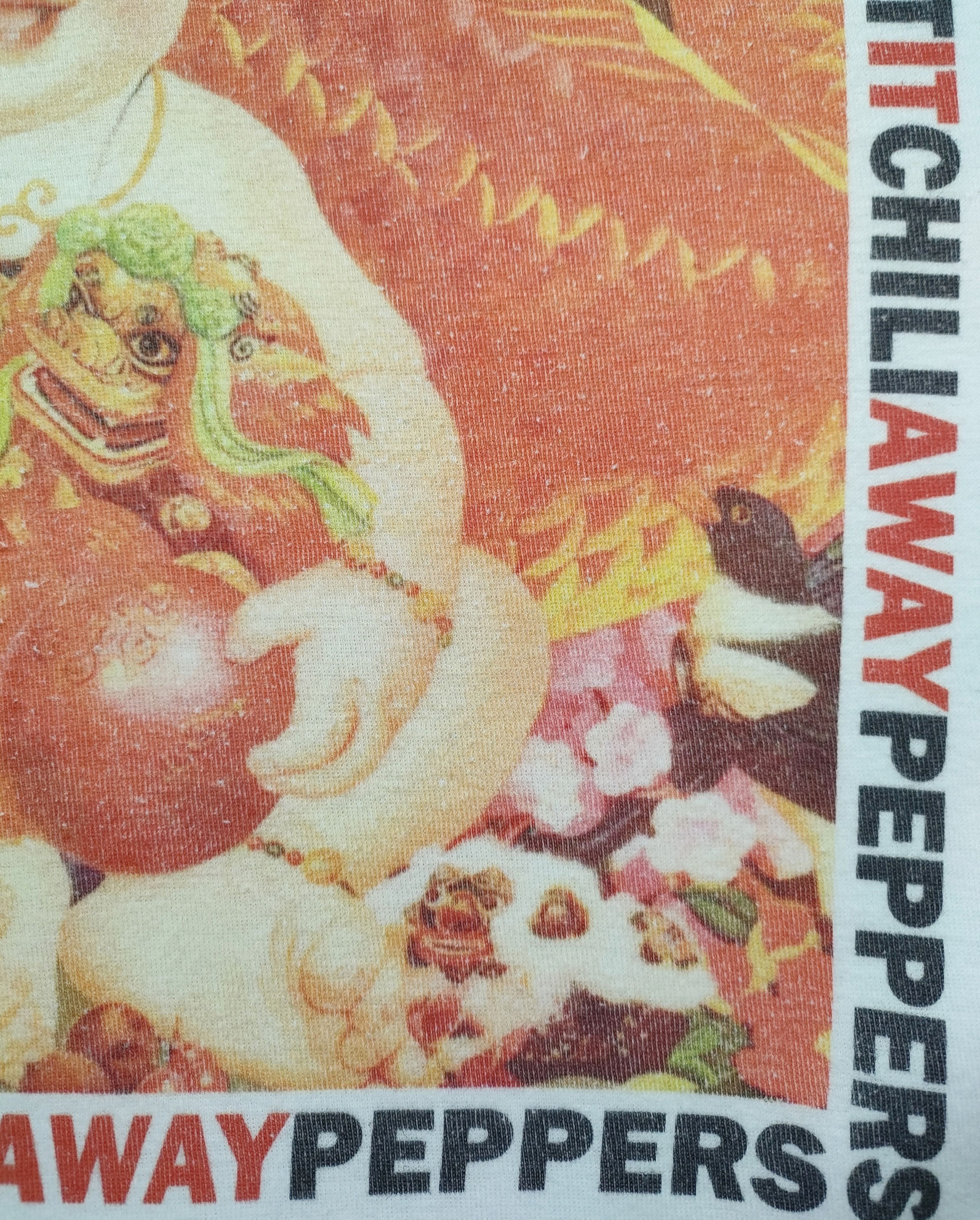 Band Tees 90s RED HOT CHILI PEPPERS 'GIVE IT AWAY' Vintage Band Tee Size US L / EU 52-54 / 3 - 6 Thumbnail