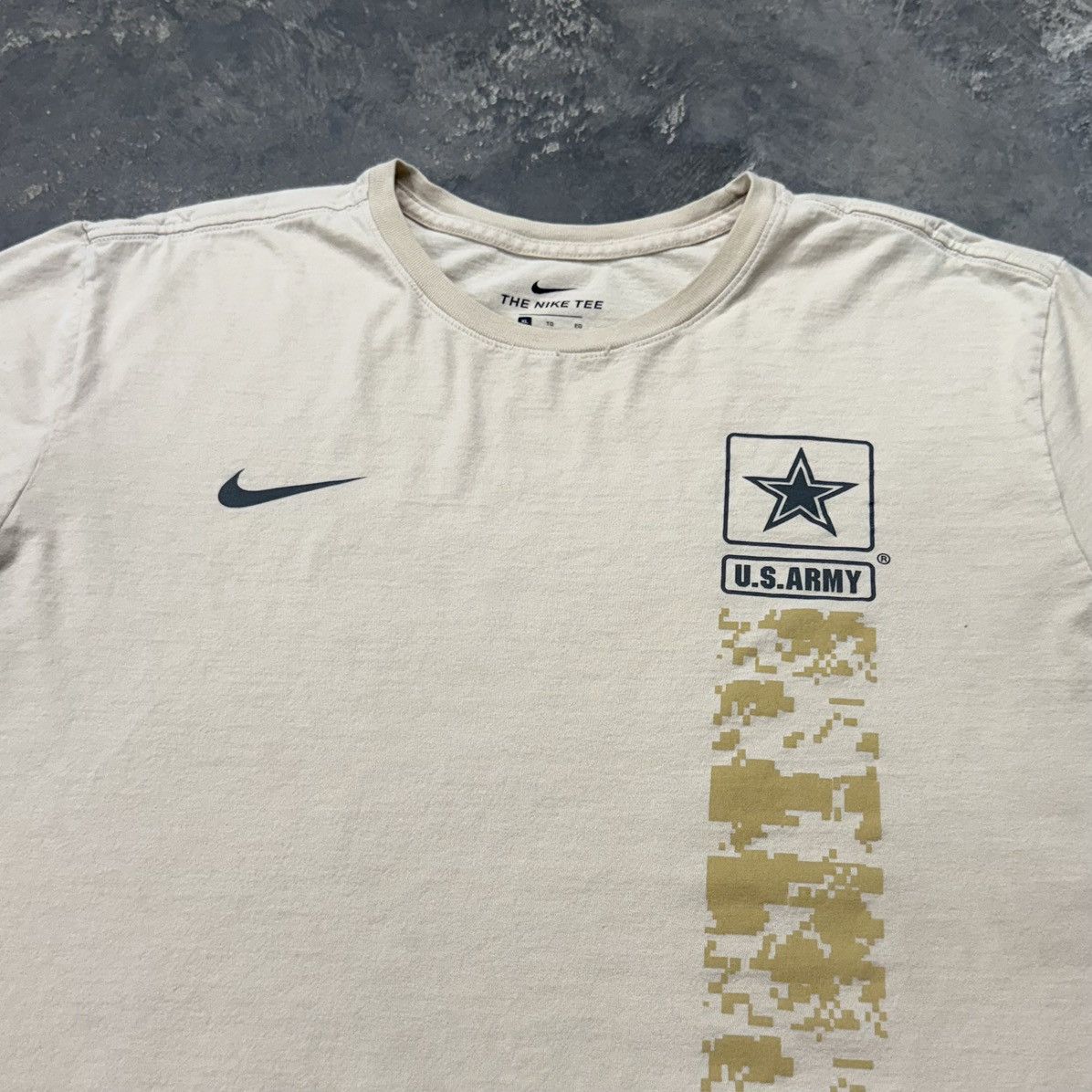 Nike Nike Army Soldier’s Creed Graphic Tee XL Size US XL / EU 56 / 4 - 2 Thumbnail