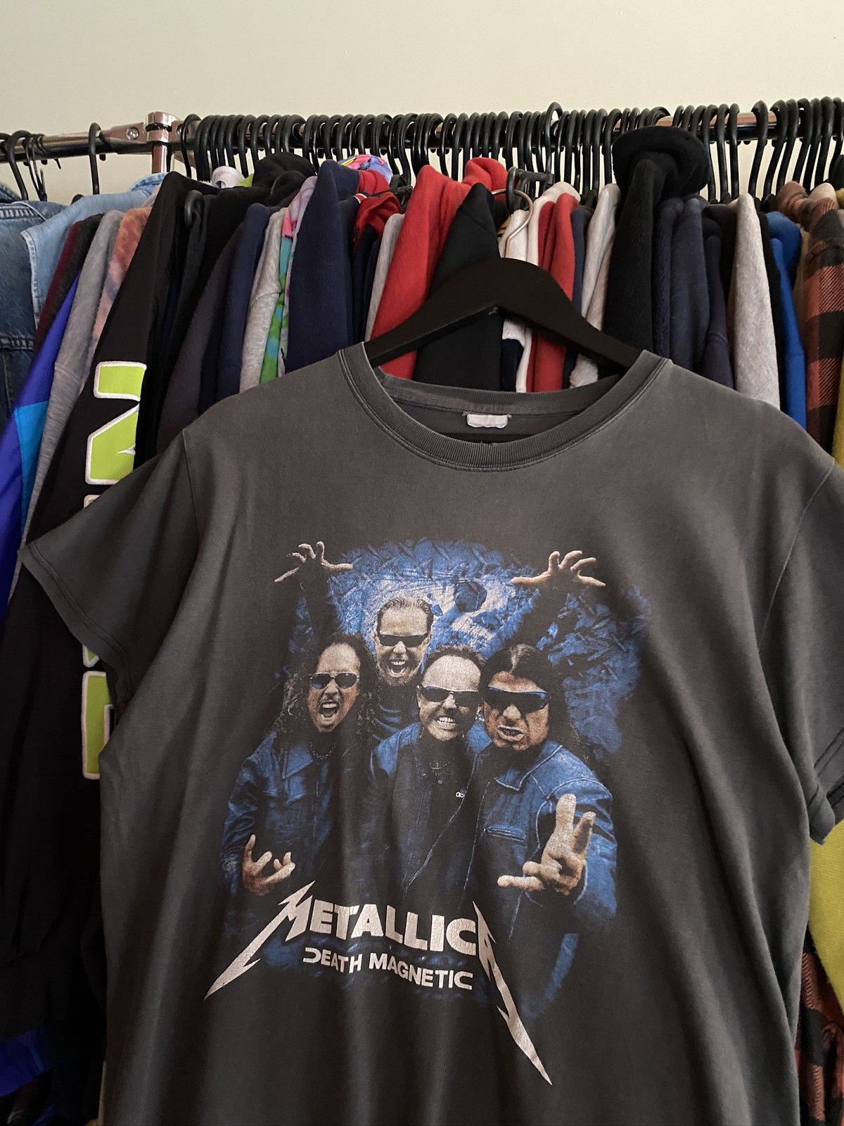 Band Tees VINTAGE METALLICA DEATH MAGNETIC FADED BOXY T-SHIRT Size US M / EU 48-50 / 2 - 2 Thumbnail