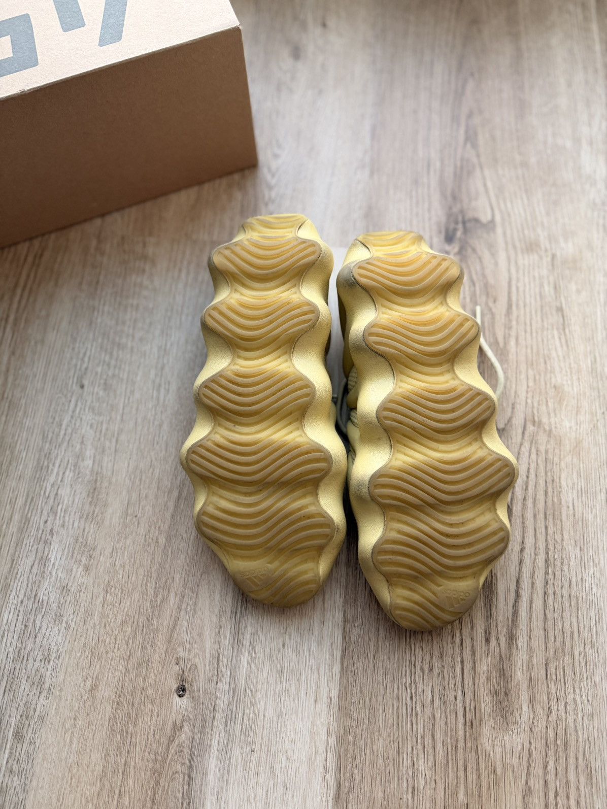 Adidas Adidas Yeezy 450 Size US 10 / EU 43 - 6 Thumbnail