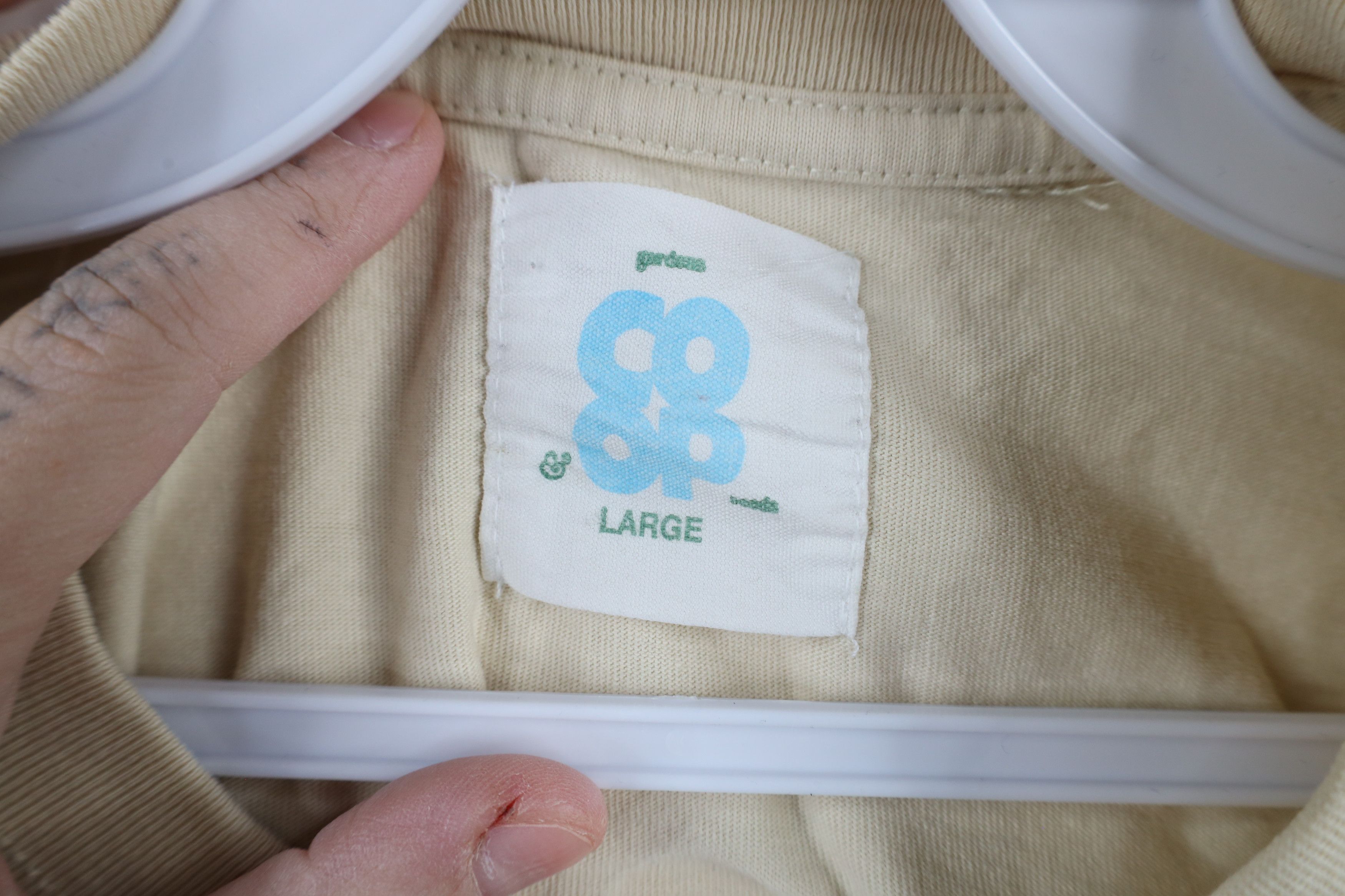 Vintage Y2K Streetwear Gardens & Seeds COOP T-Shirt Beige Cotton Size US L / EU 52-54 / 3 - 8 Thumbnail