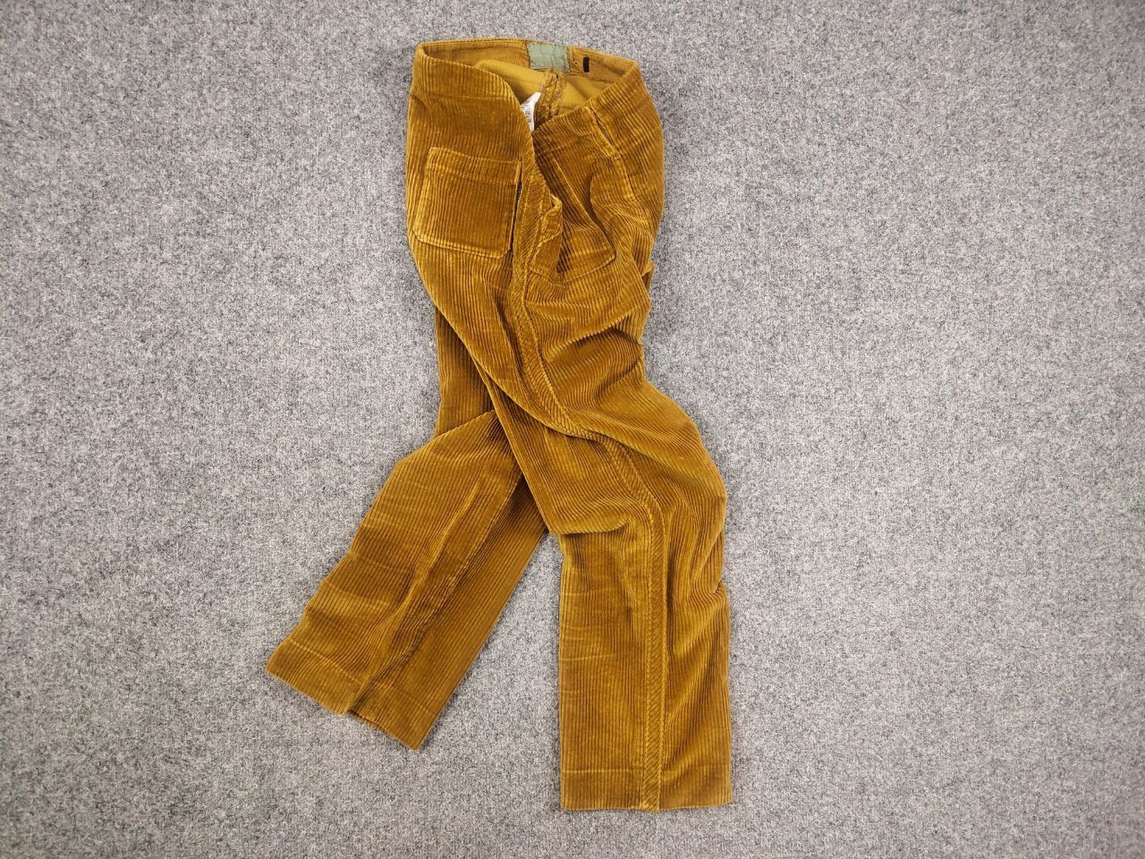 Burberry Burberry Yellow Corduroy Trousers Patch Pockets Baggy Pants Size 30" / US 8 / IT 44 - 12 Thumbnail