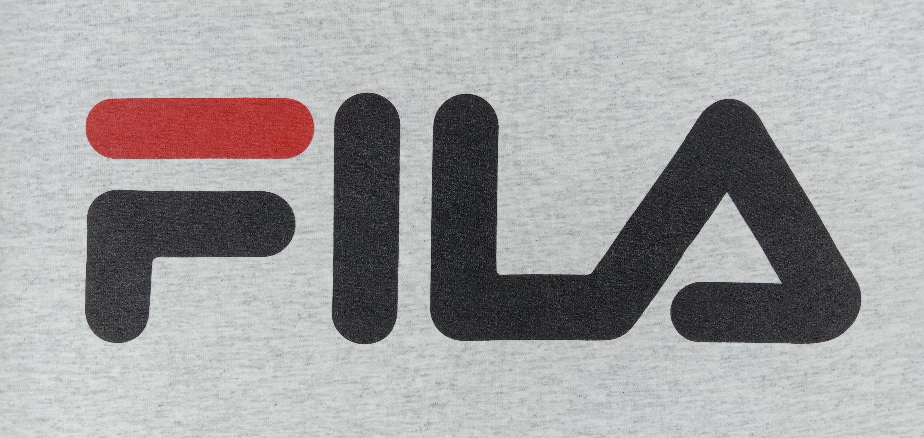 Fila Vintage 90s Fila Made In USA Logo T Shirt Size US XL / EU 56 / 4 - 3 Thumbnail