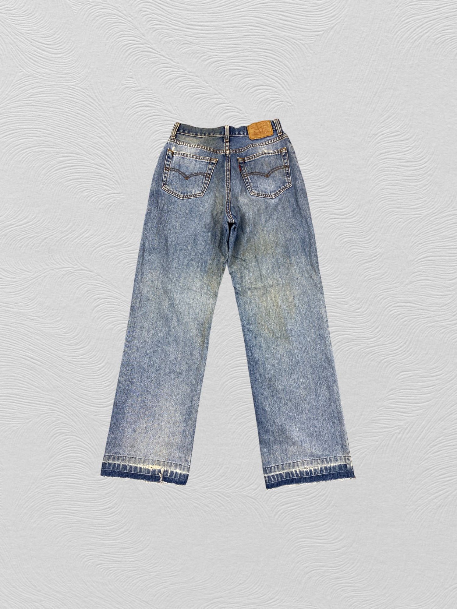 Levi's Vintage Levi's W515 Distressed Jeans 26x27 Denim-JN3876 Size US 26 / EU 42 - 2 Thumbnail