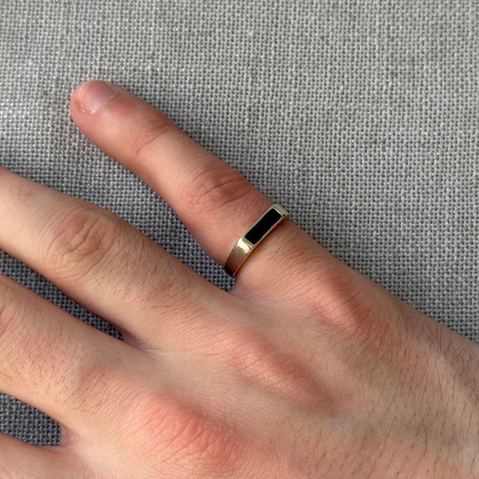 Other Silver signet vintage style ring Size ONE SIZE - 2 Thumbnail