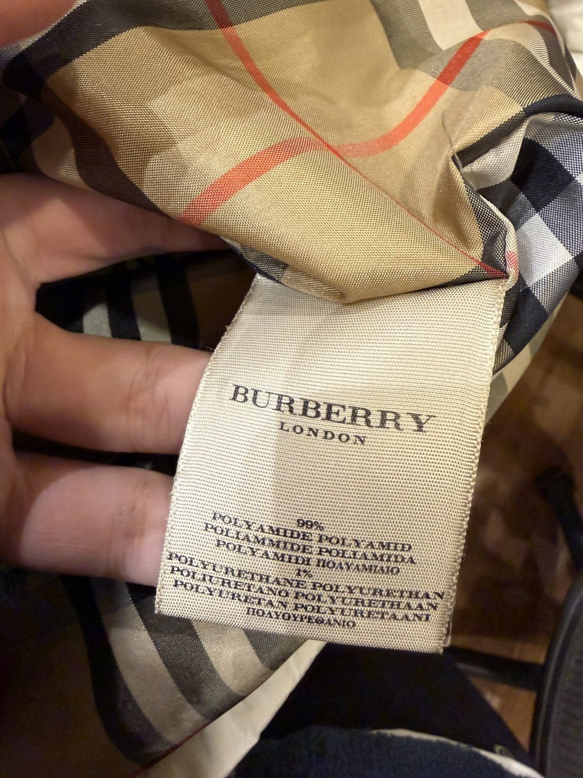 Burberry Burberry Puffer Jacket Size M / US 6-8 / IT 42-44 - 4 Thumbnail