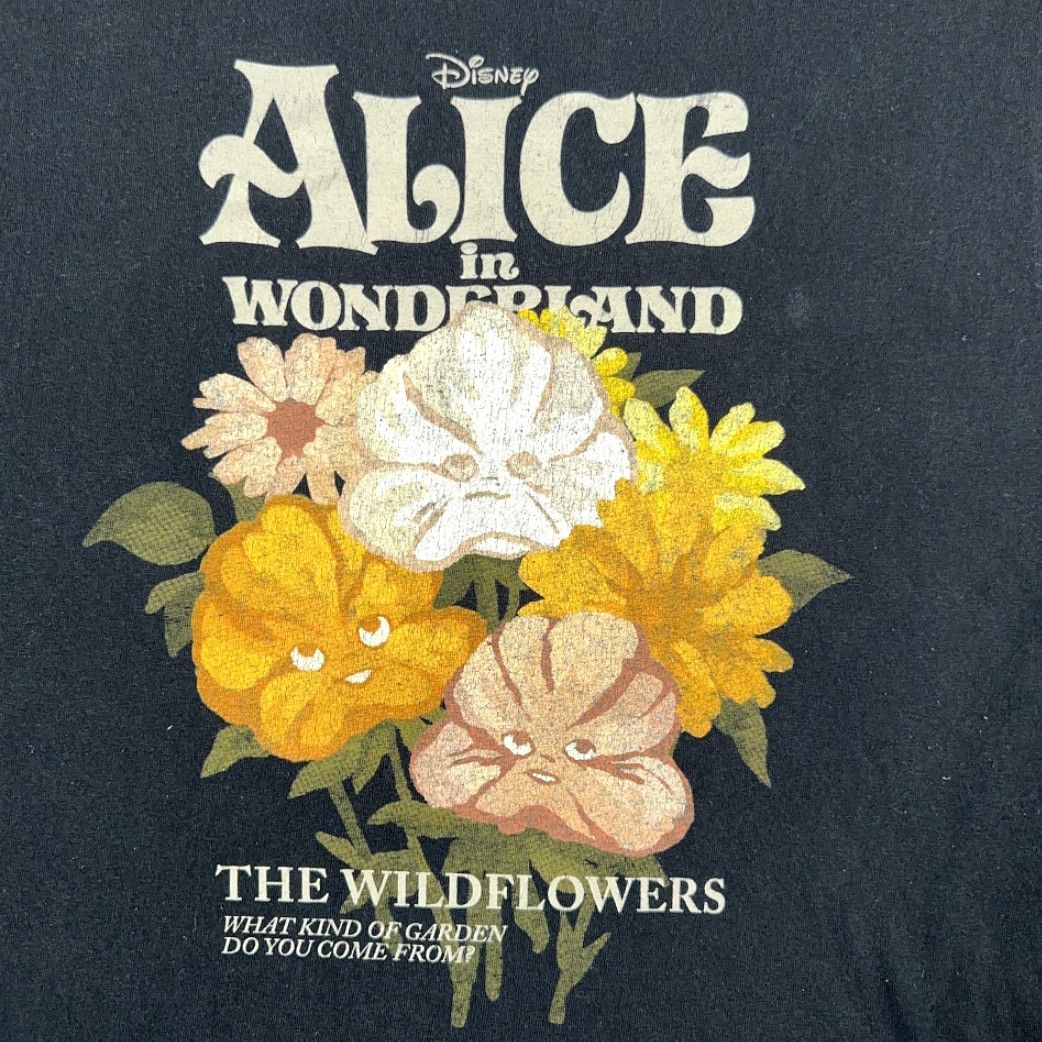 Disney VINTAGE Alice in Wonderland Shirt Adult MEDIUM Black Disney Wildflowers Cartoon Movie Size US M / EU 48-50 / 2 - 2 Thumbnail