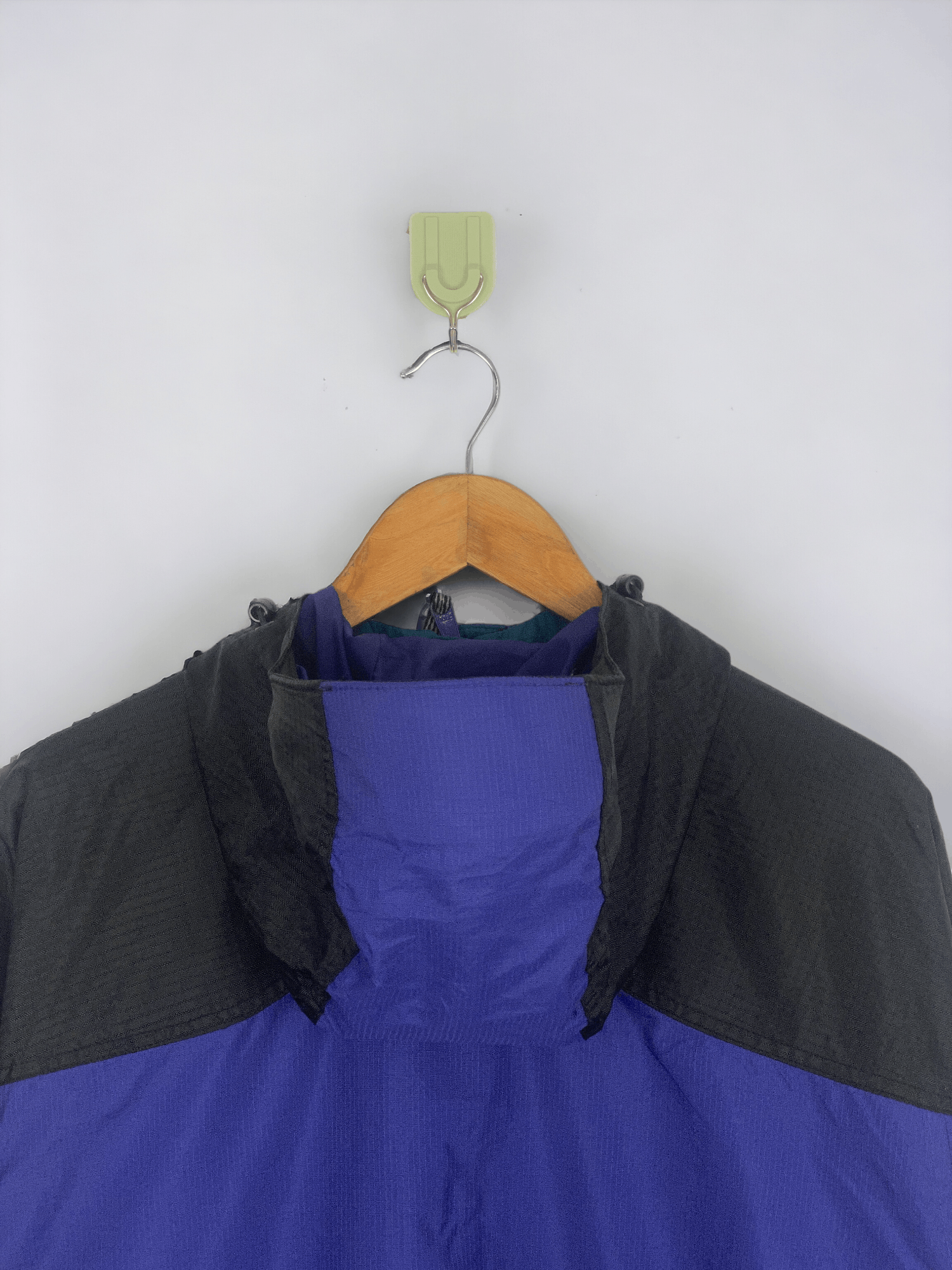 Columbia Vintage Columbia Premium Outdoor Hoodie Long Jacket AH0076 Size US M / EU 48-50 / 2 - 4 Thumbnail