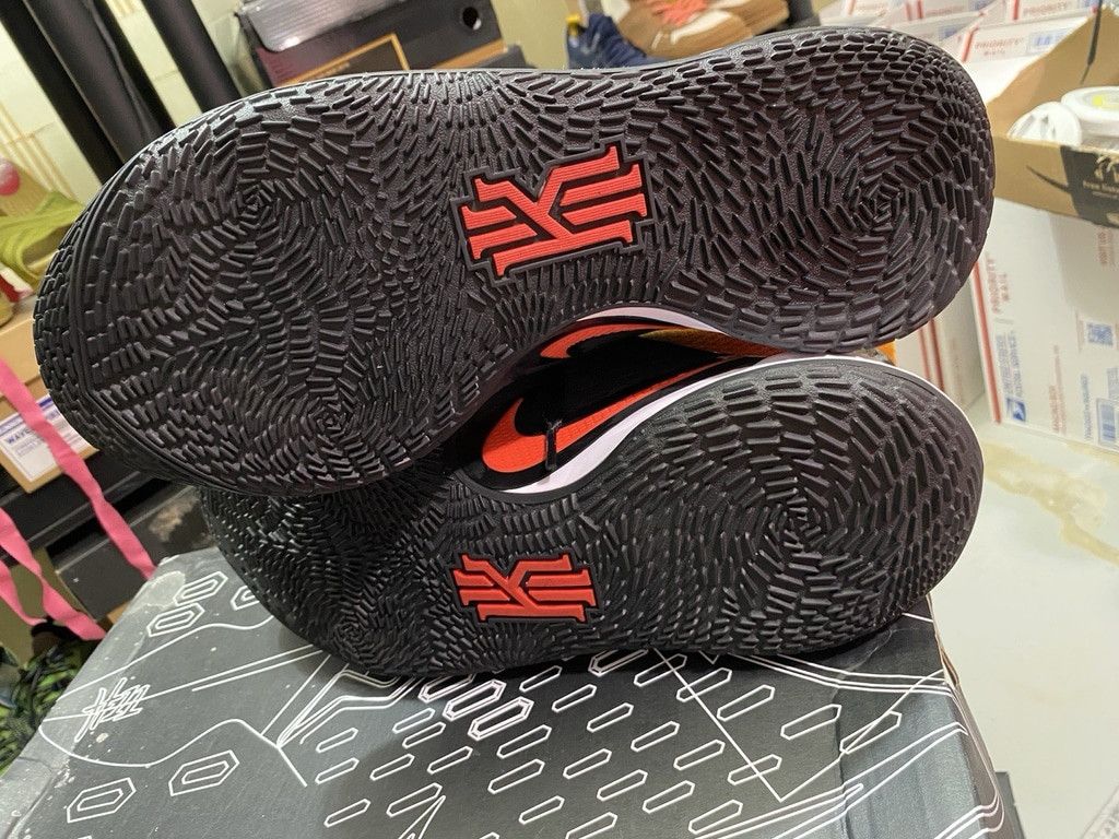 Nike Nike Kyrie Low 2 Ep Sunset AV6337-800 Size M 13 Size US 13 / EU 46 - 5 Thumbnail