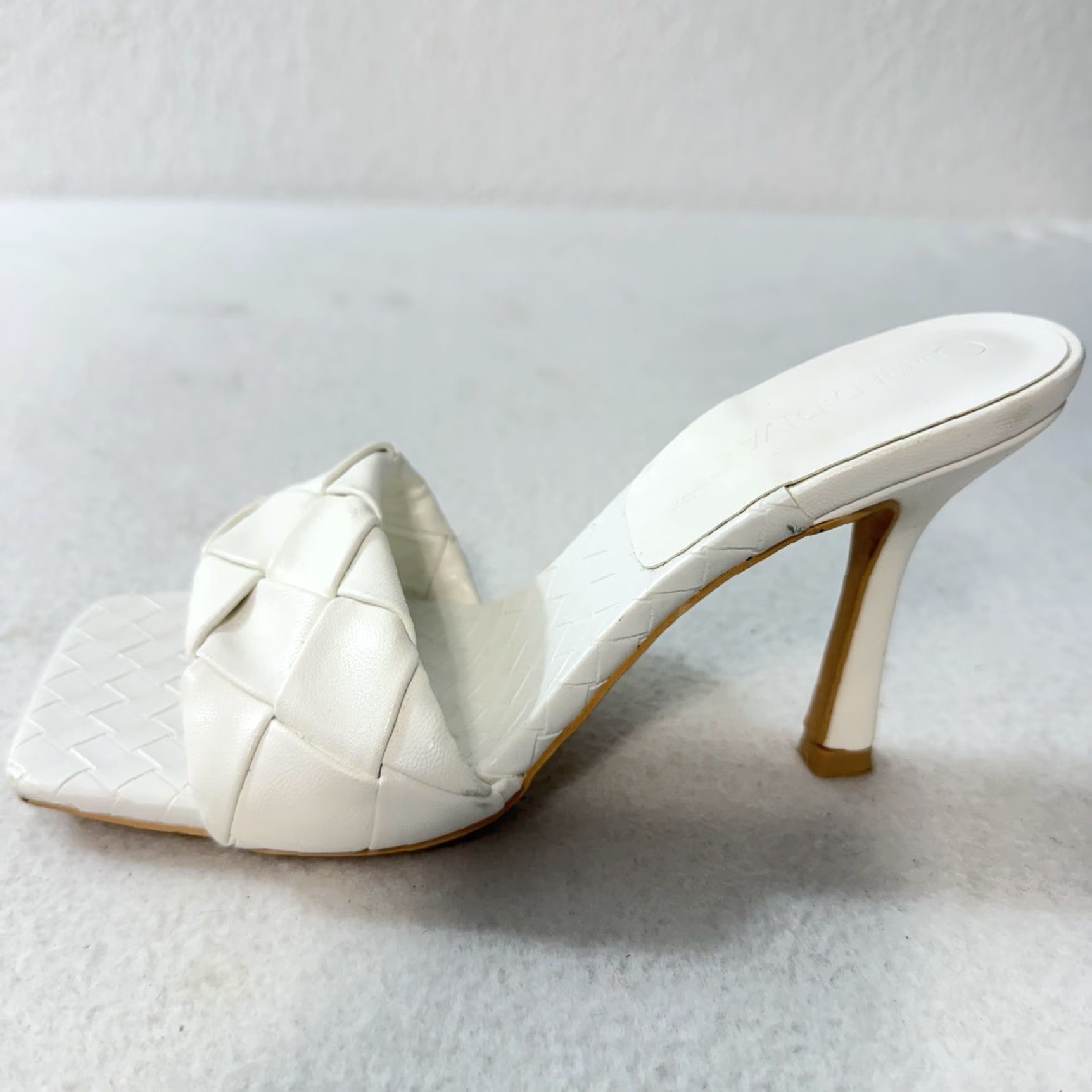 Vintage Wild Diva White Open Toe Stiletto Heel Sandal | Women’s 6.5 | Faux Leather, Quilted Accents, Slip On | Formal Shoes Size US 7 / IT 37 - 7 Thumbnail