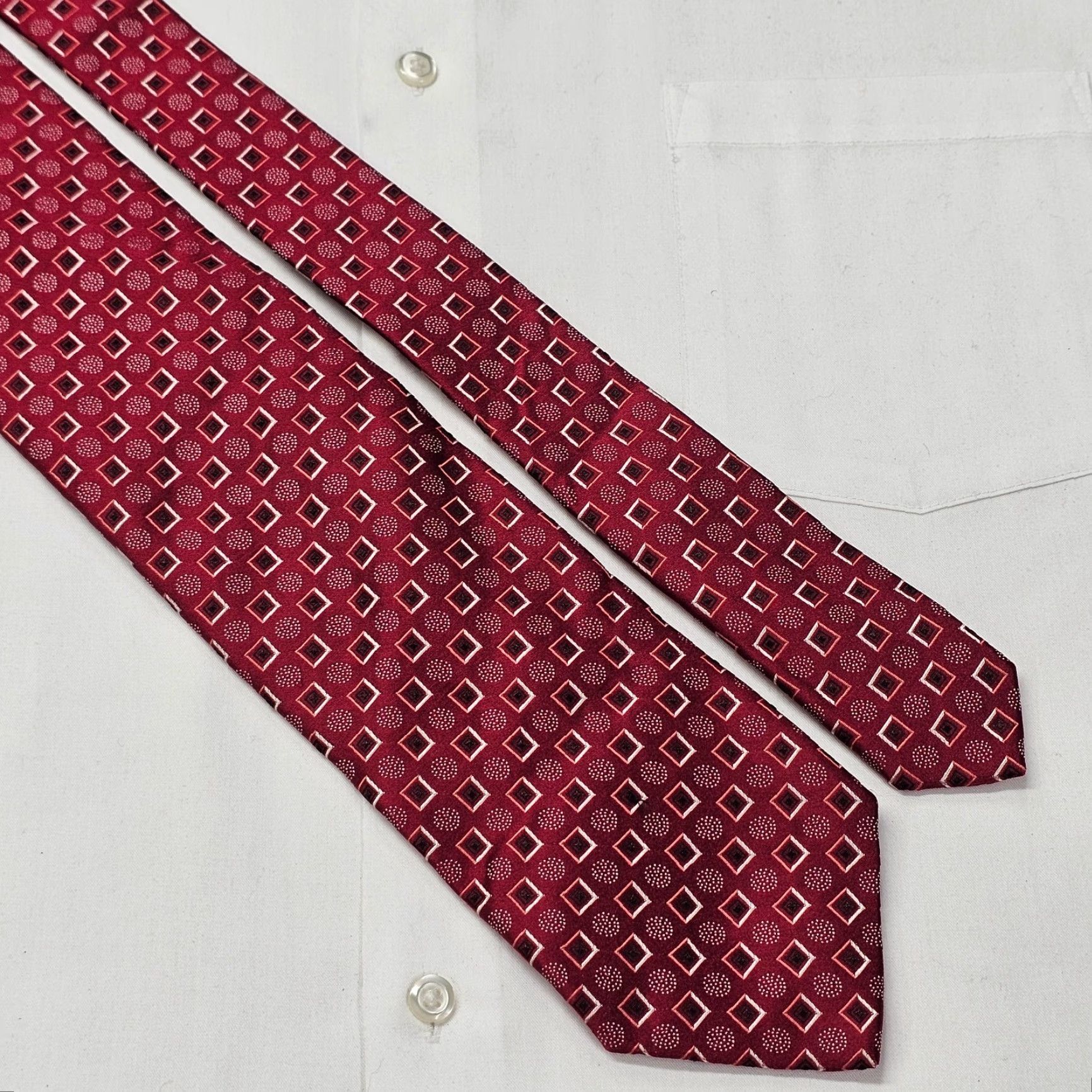 Ermenegildo Zegna ERmenegildo Zegna Necktie Men's 100% Silk Red Geometric Luxury ITALY Classic Length 59 3/4" Width 3 1/2" MENS Tie Bold Sharp Size ONE SIZE - 2 Thumbnail