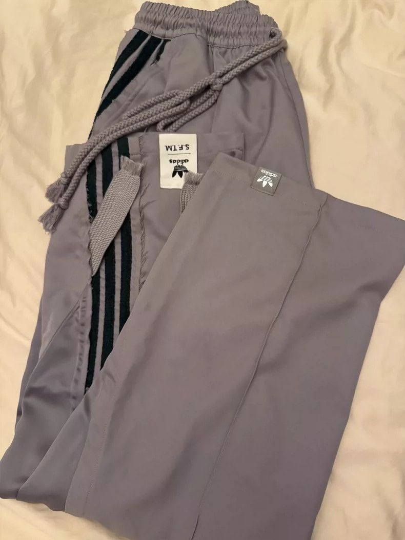 Song For The Mute Song For The Mute size xs gray-green athletic pant Size US 30 / EU 46 - 1 Thumbnail