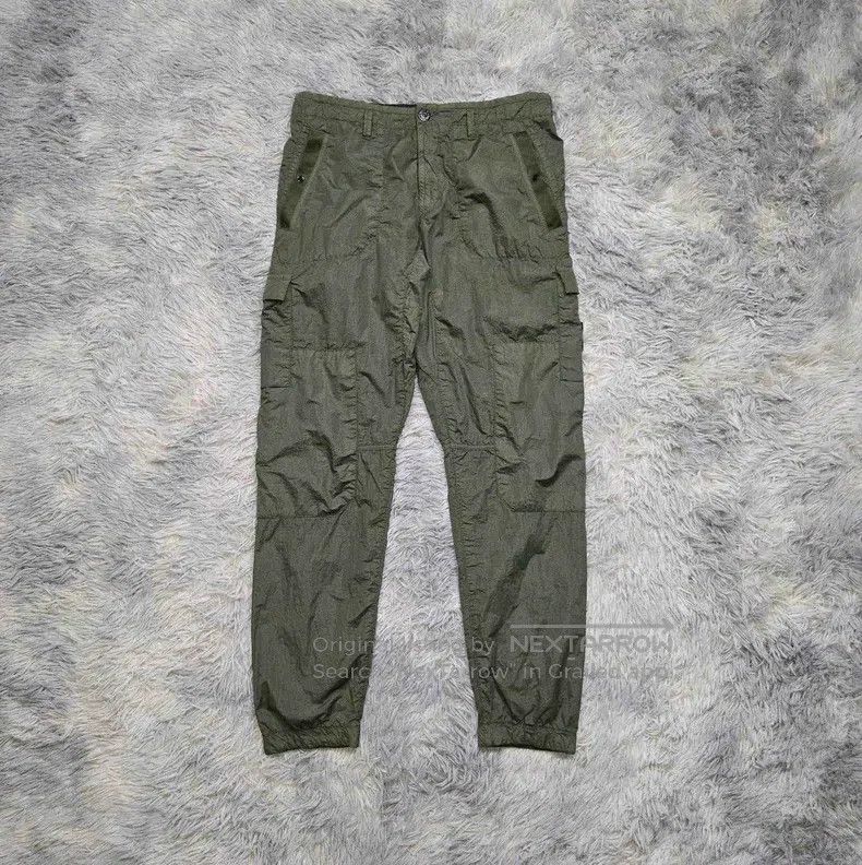 Stone Island Stone Island Metal Nylon Olive Green Bubble Fabric Double Size US 32 / EU 48 - 1 Thumbnail