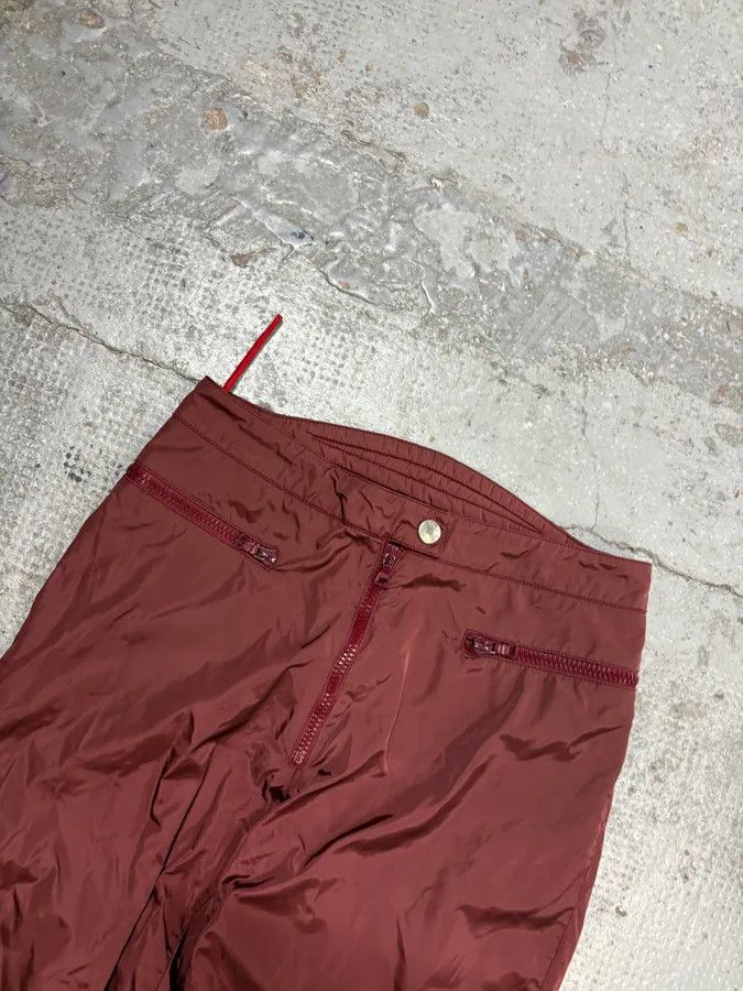 Prada SS2000 Prada Bordeaux Padded Quilted Knee Patch Pants Nylon Size 25" / US 0 / IT 36 - 5 Thumbnail
