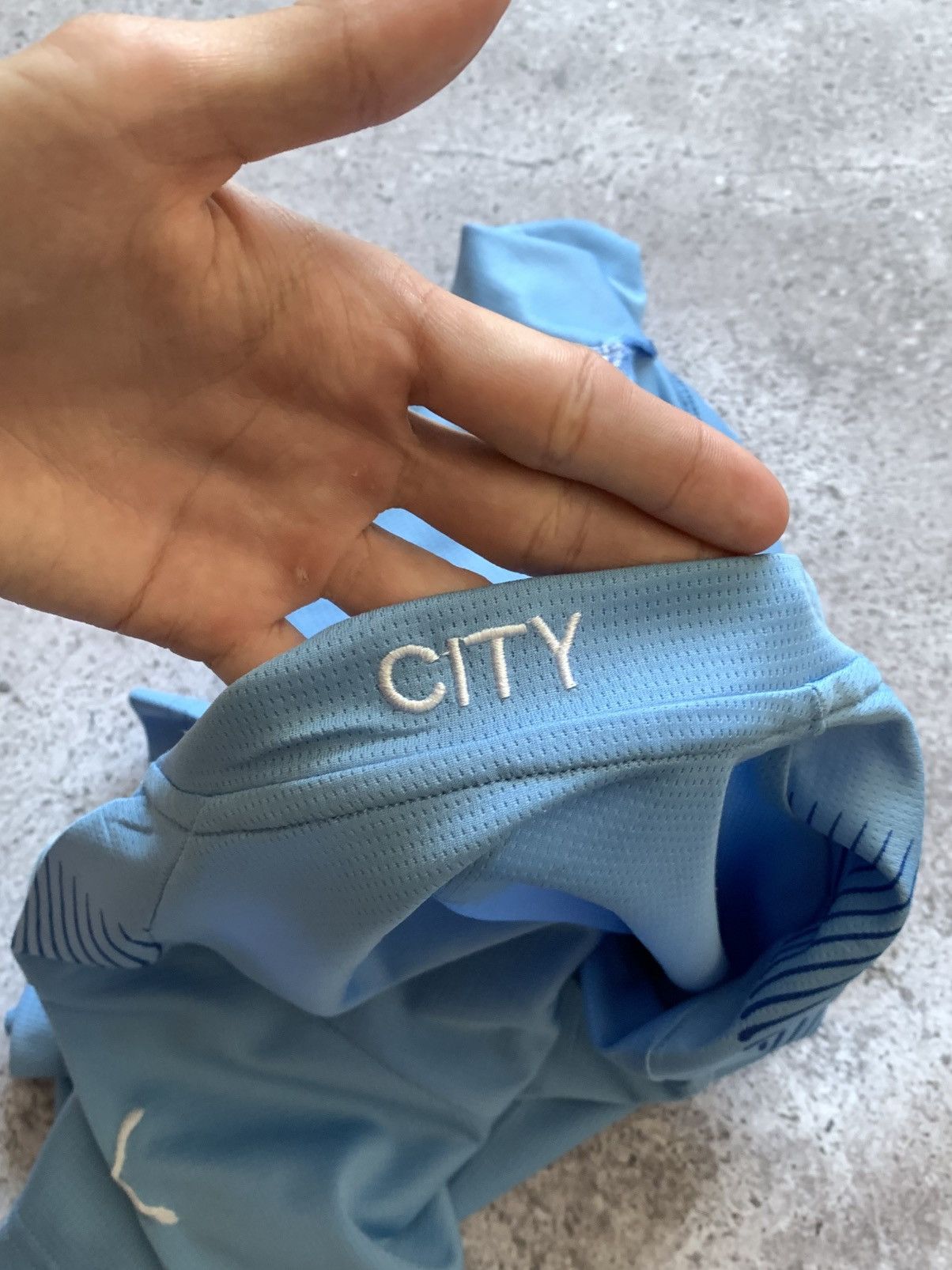 Puma 🔥PUMA MANCHESTER CITY 2023/24 HOME SOCCER JERSEY SHIRT Size US M / EU 48-50 / 2 - 7 Thumbnail