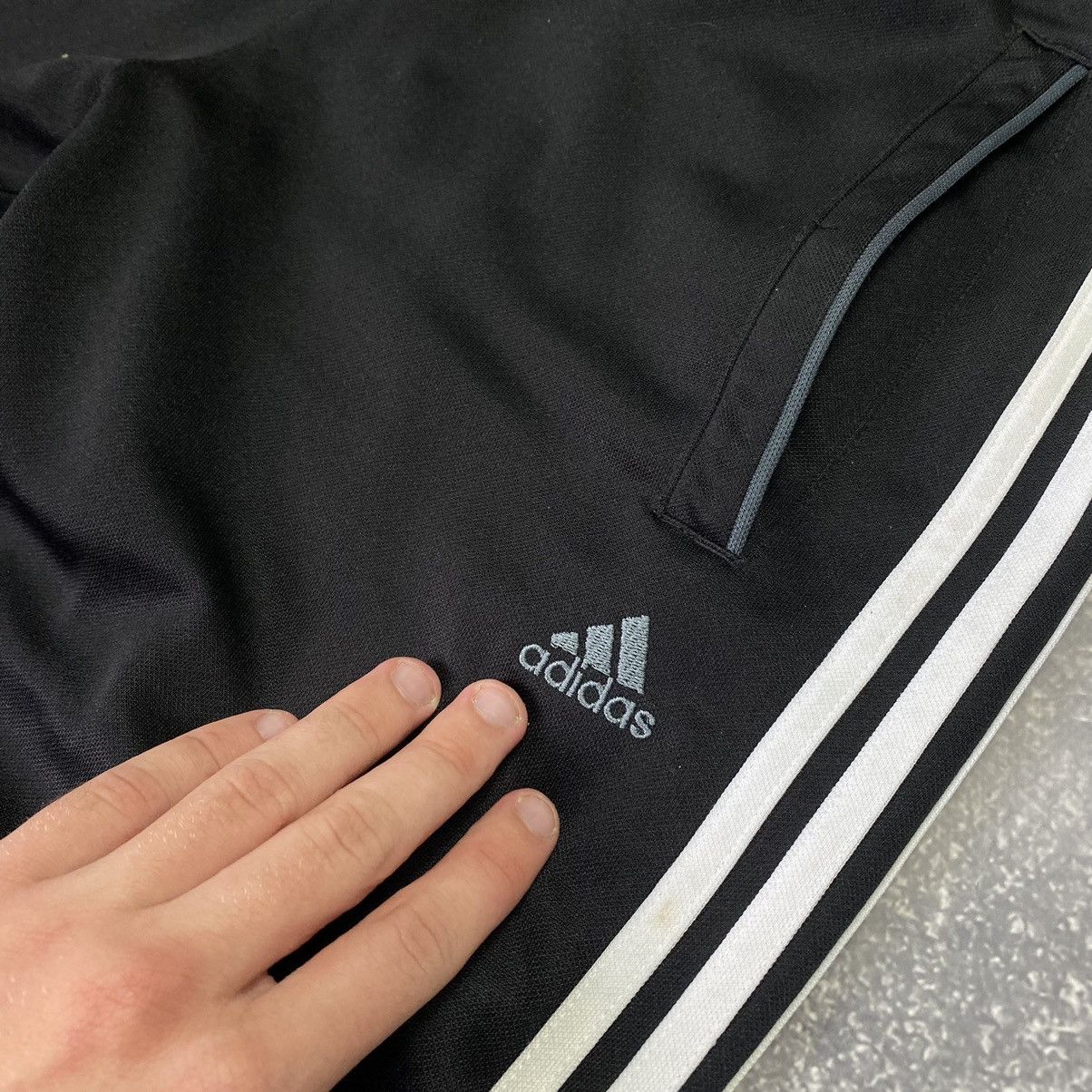 Vintage Vintage 90’s Adidas Small Logo Classic Costume Size US S / EU 44-46 / 1 - 15 Thumbnail