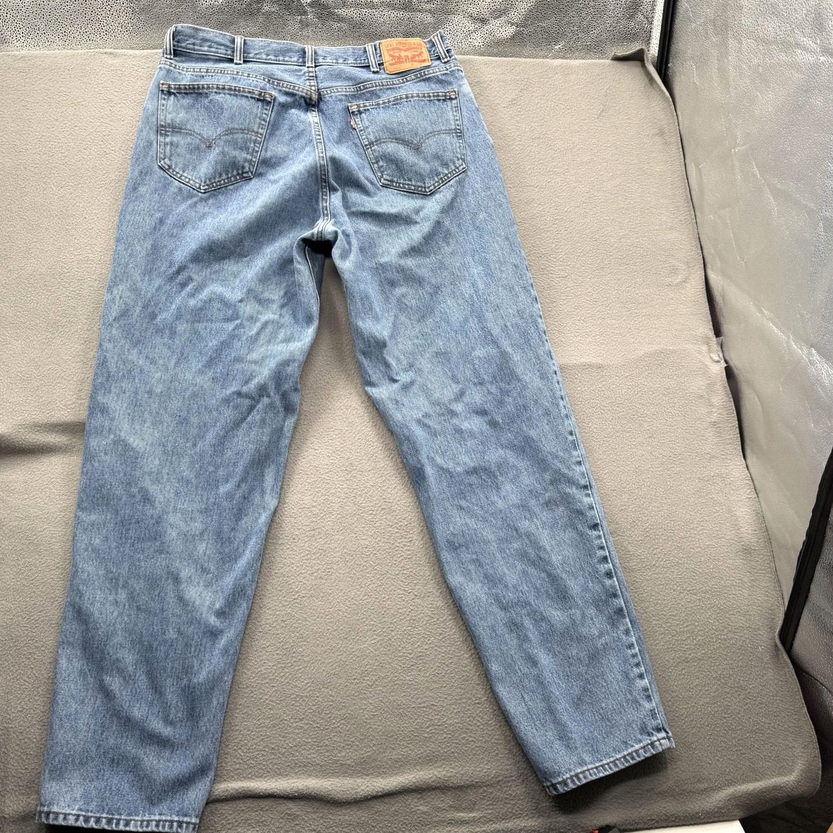 Levi's Levi's 560 Jeans Mens 38x33 Light Wash Relaxed Denim Casual Size US 38 / EU 54 - 2 Thumbnail