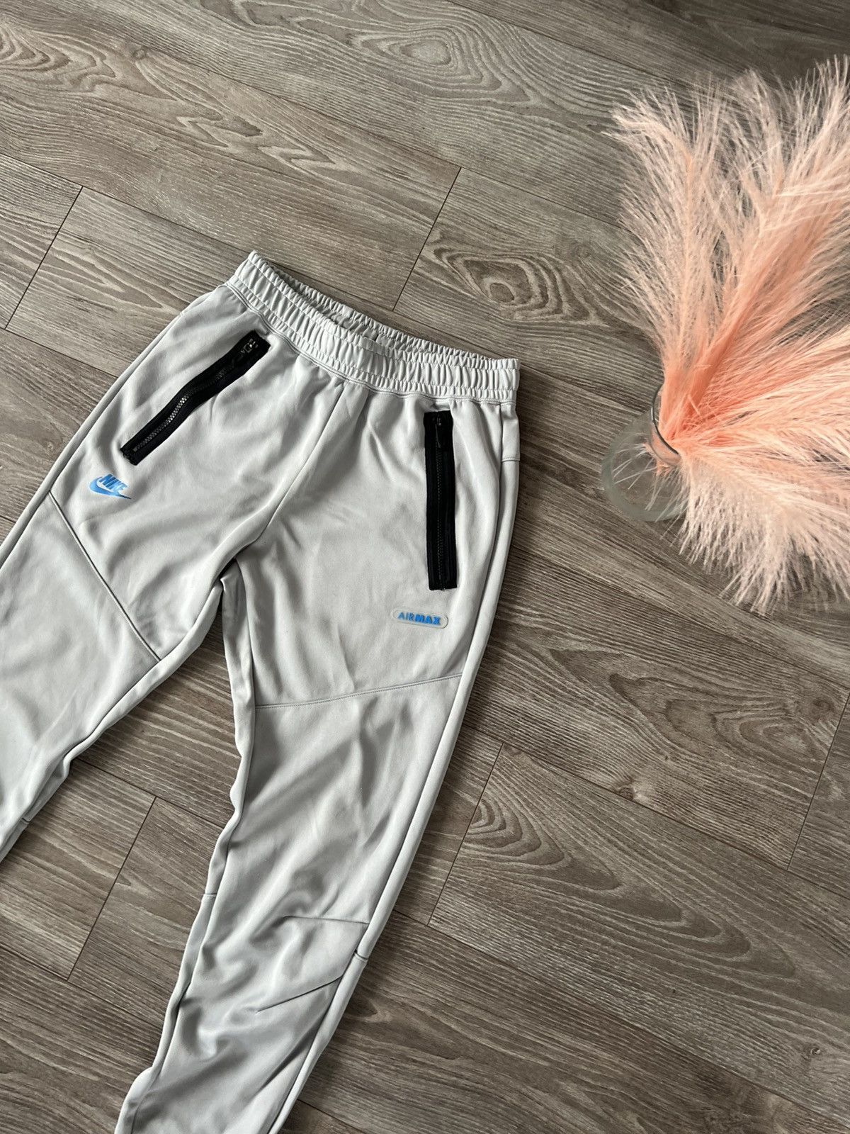 Nike × Other ‼️Nike Air Max NSW Pk White Tags Joggers‼️ Size US 30 / EU 46 - 2 Thumbnail