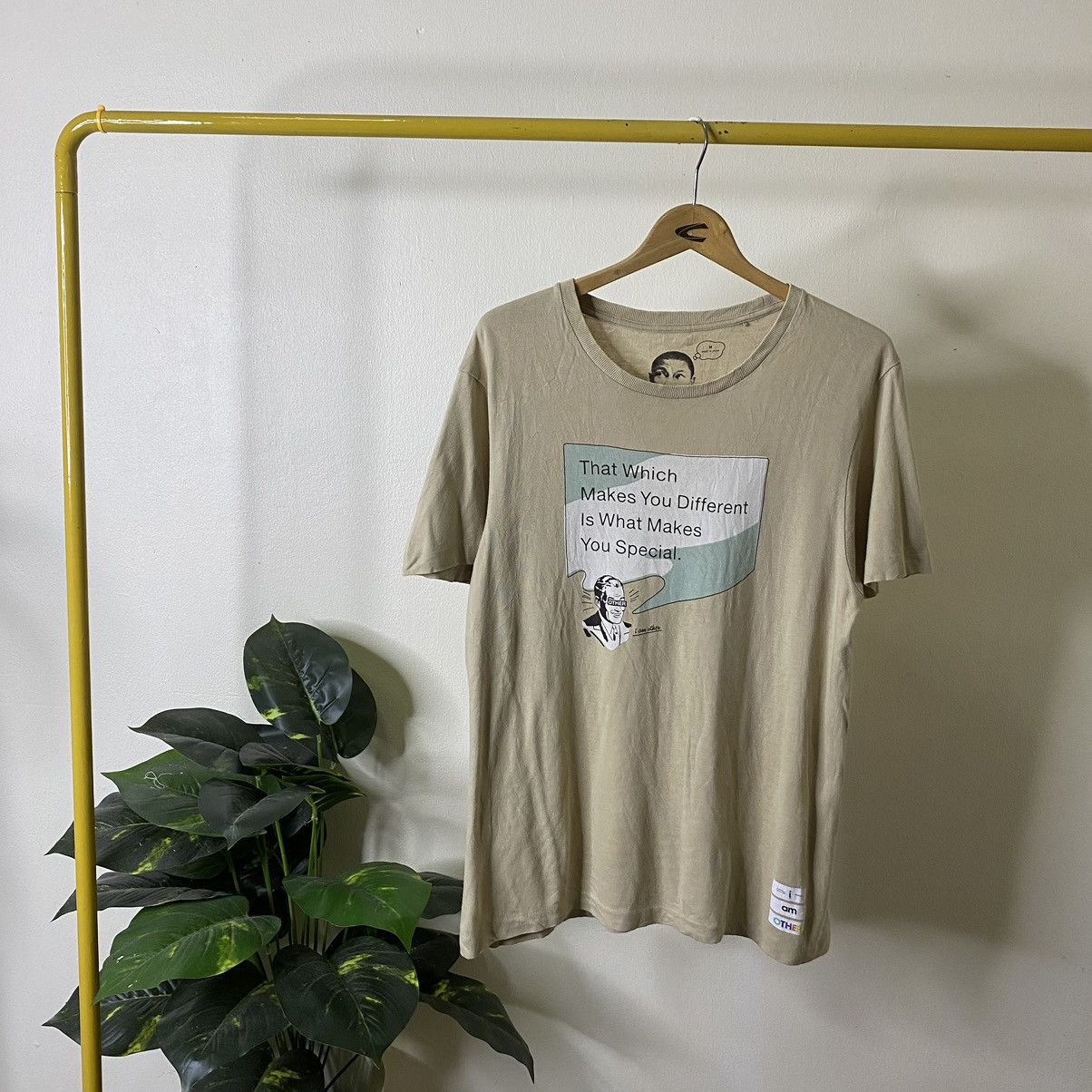 Pharrell × Uniqlo Pharrell Williams x Uniqlo I Am Others Collaboration Tee Size US M / EU 48-50 / 2 - 1 Thumbnail