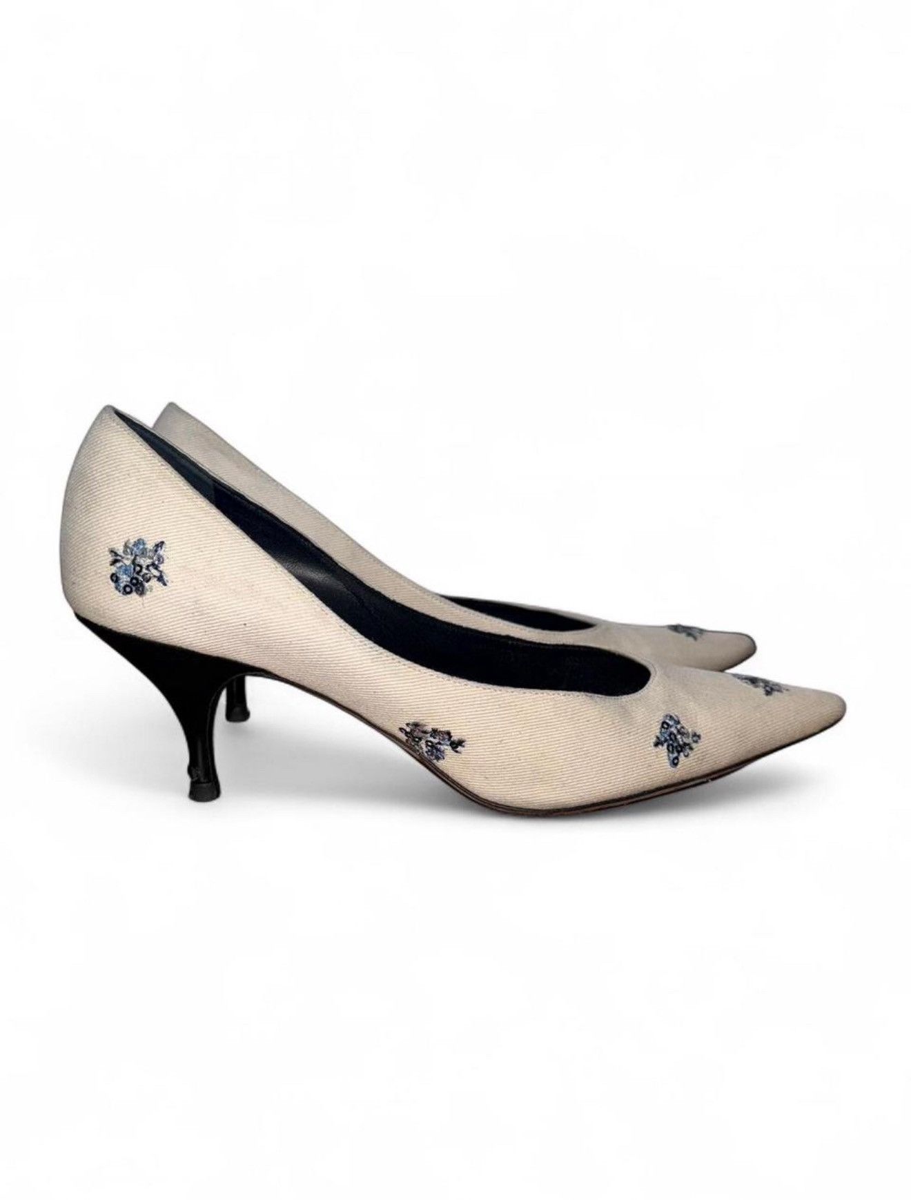 Nina Ricci Nina Ricci kitten heel Canvas denim pumps with floral sequin Size US 9.5 / IT 39.5 - 2 Thumbnail