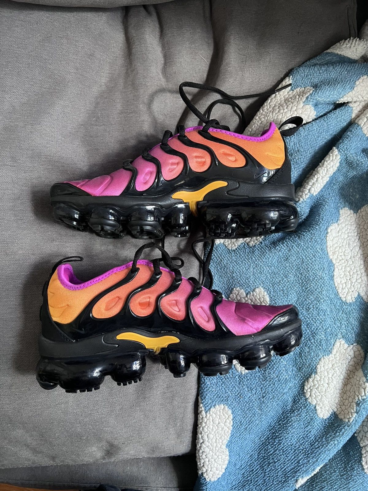 Nike Nike Air VaporMax Plus Sherbert Size US 6 / IT 36 - 2 Thumbnail