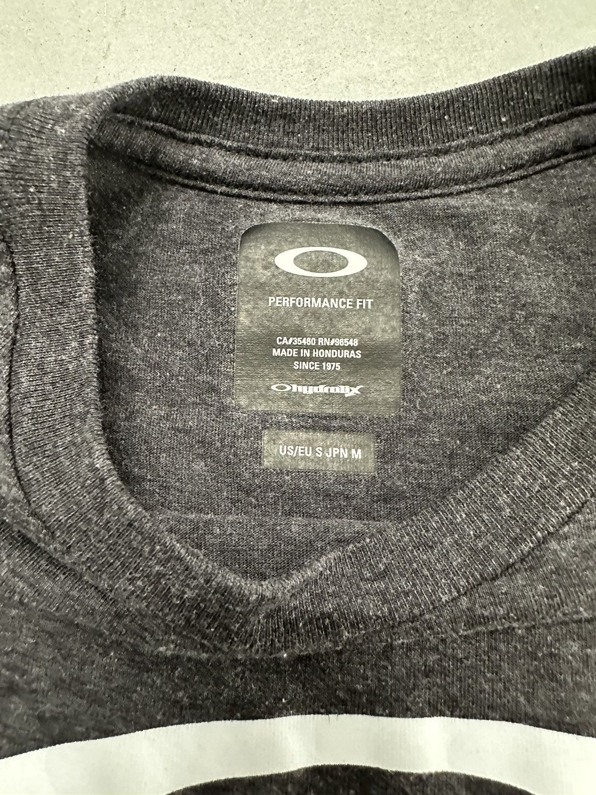 Oakley Oakley Center Logo Shirt Size US S / EU 44-46 / 1 - 4 Thumbnail