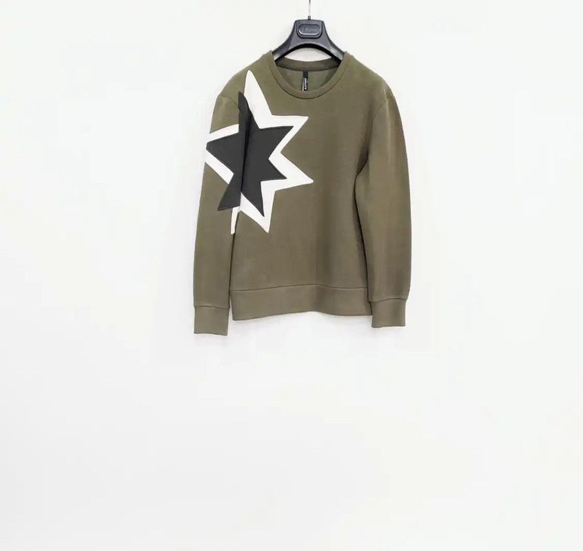 Neil Barrett NeIL BARRETT Star Design Long Sleeve Sweatshirt 0089 Size US XS / EU 42 / 0 - 1 Thumbnail