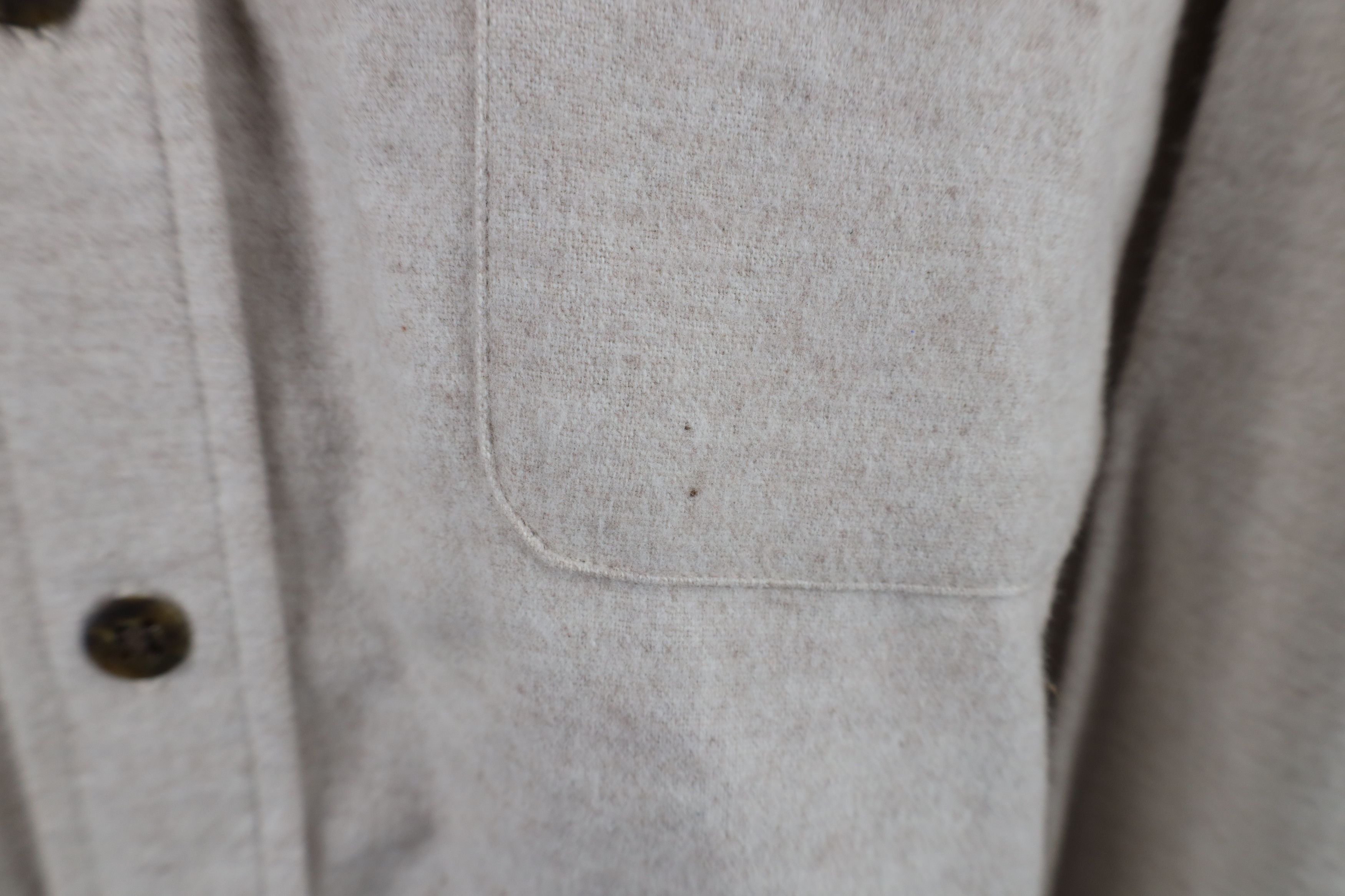 Vintage Vintage 90s Streetwear Chamois Cloth Button Shirt Beige Size US L / EU 52-54 / 3 - 4 Thumbnail