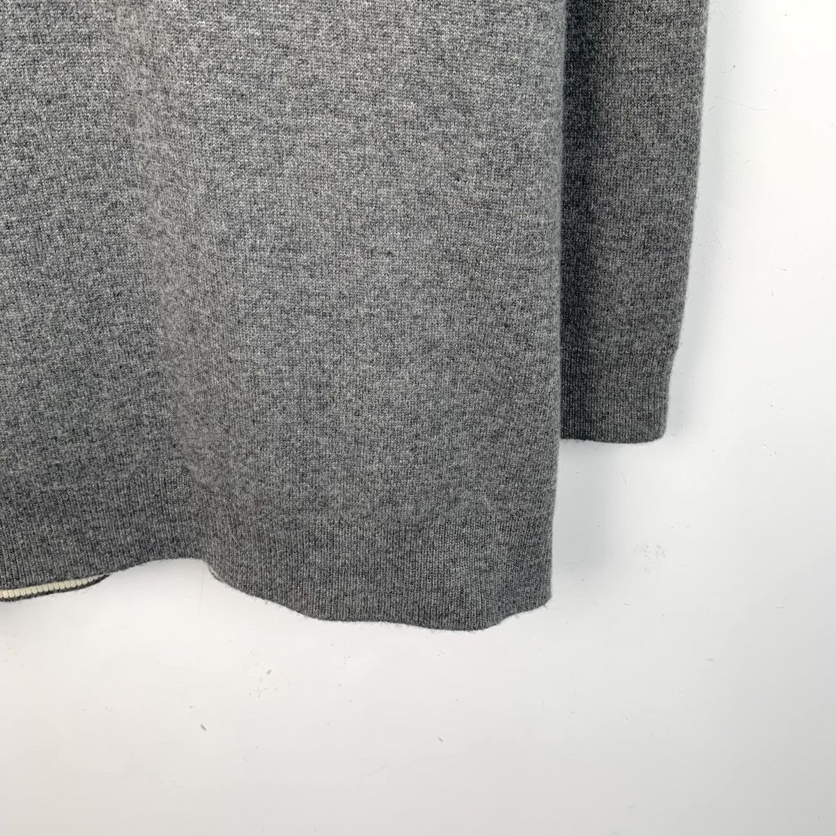 Dior Christian Dior Hooded Long Sleeve Knit Top K26WX Size XS / US 0-2 / IT 36-38 - 4 Thumbnail
