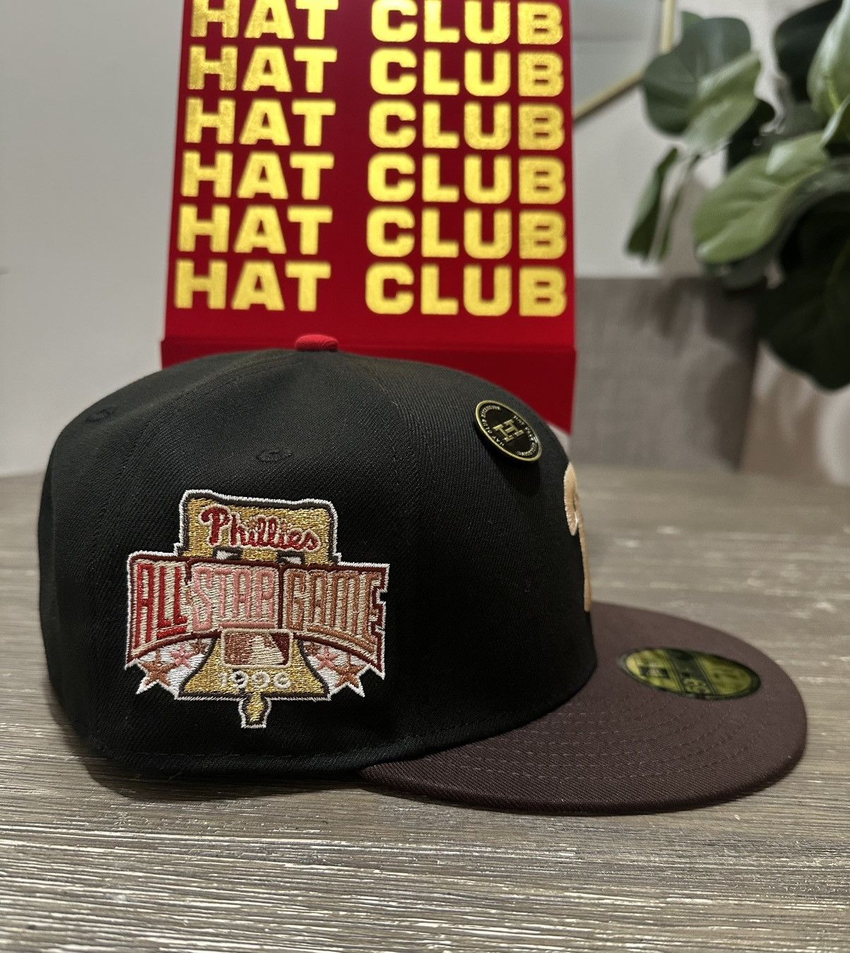 Hat Club × New Era Size 7 1/2- Hat Club Exclusive New Era Philadelphia Phillies Size ONE SIZE - 3 Thumbnail
