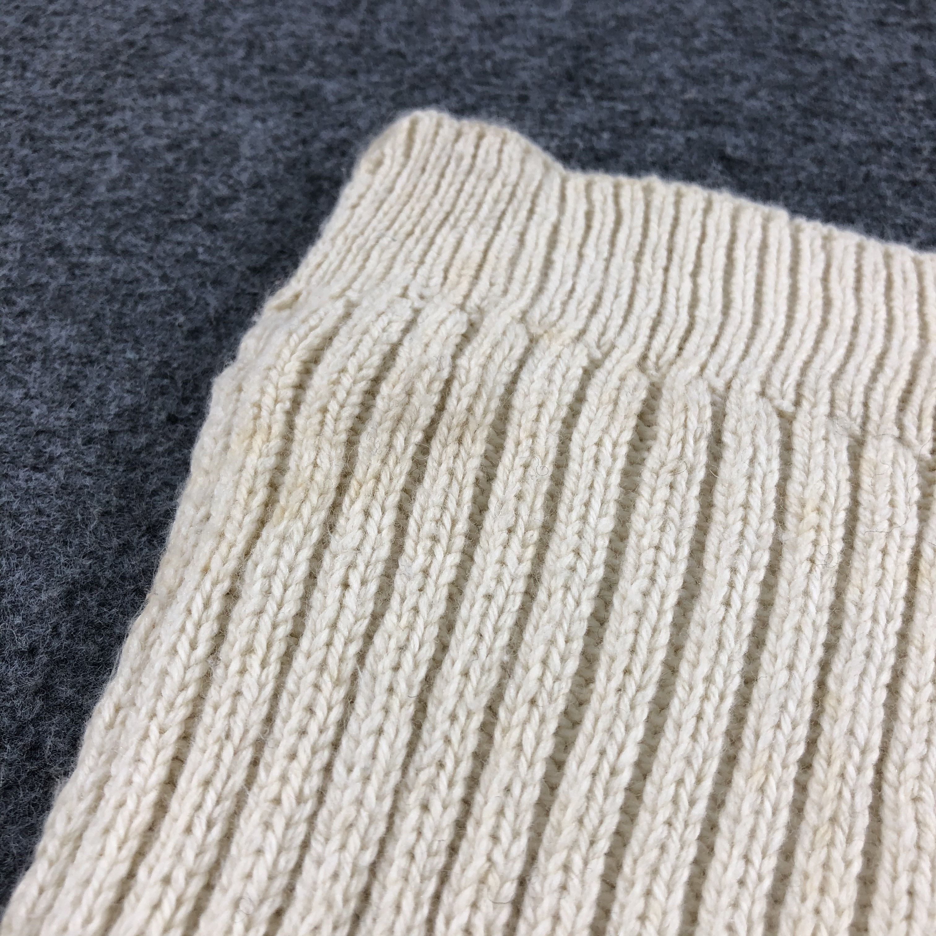 Victorinox Victorinox Pleated Wool Scarf Muffler V687 Size ONE SIZE - 19 Thumbnail