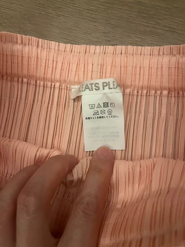 Issey Miyake Issey Miyake size:3 Coral pink pleated skirt Size 31" - 5 Thumbnail