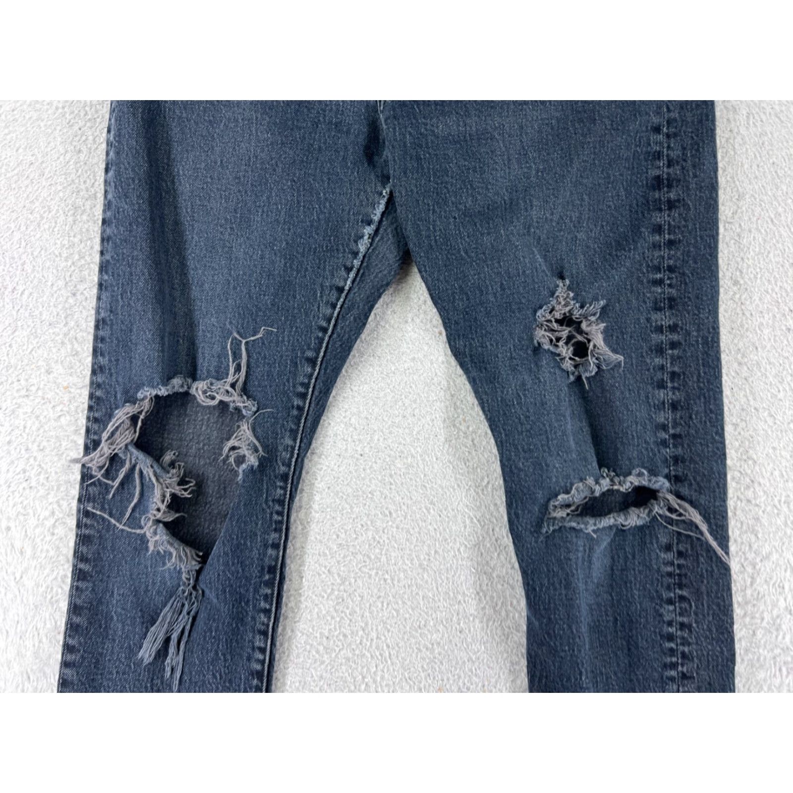 Levi's Levi's 501 Jeans Levi's Premium Denim Jeans Blue 29x28 501 Skinny Button Fly Regular Women Jeans Vintage No Size 29" - 7 Thumbnail