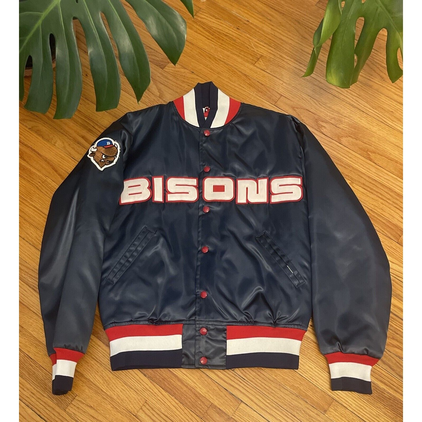 Other Vintage 80s Medium BUFFALO BISONS MILB Satin Bomber Spellout Size US M / EU 48-50 / 2 - 1 Thumbnail