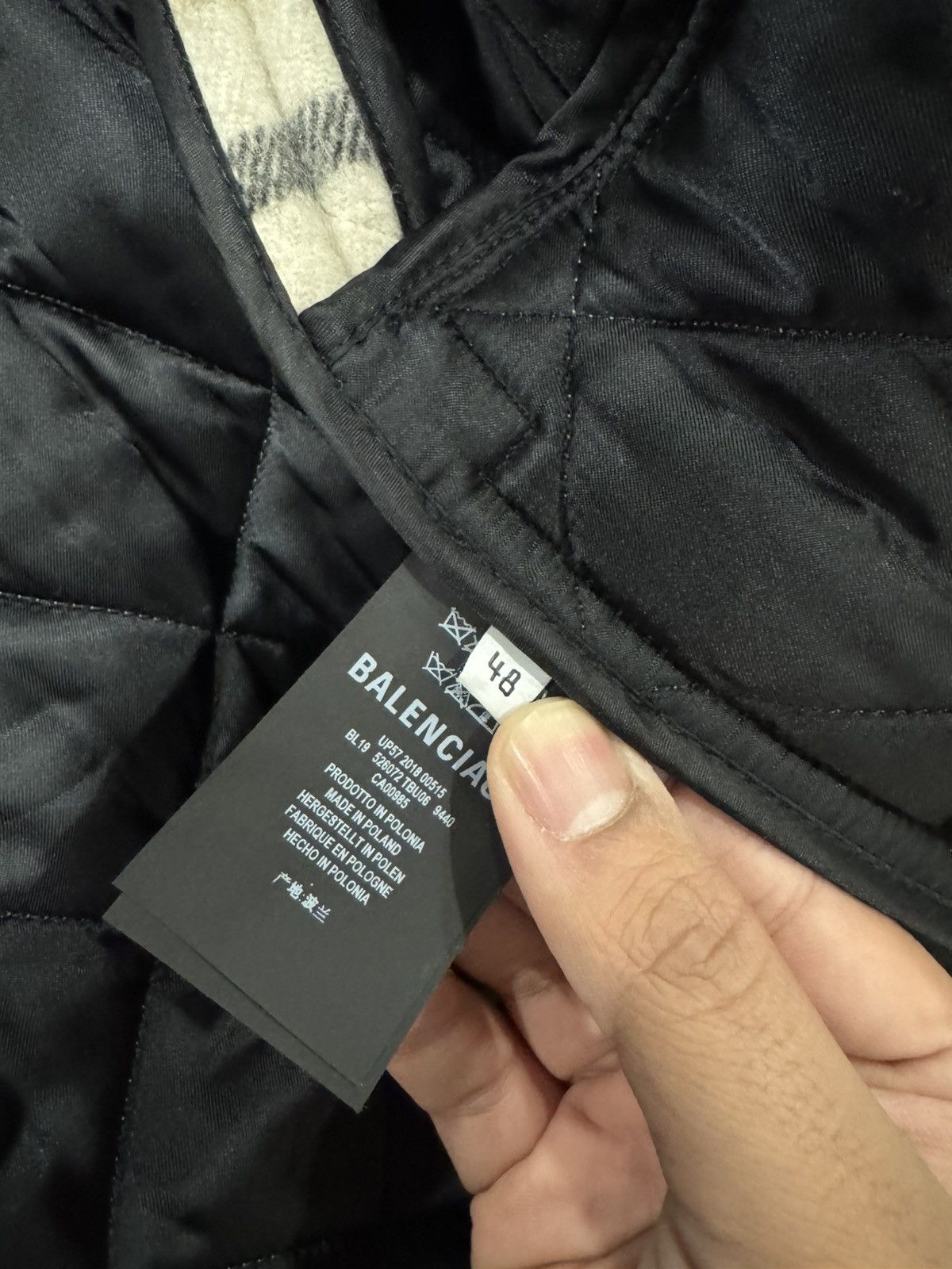 Balenciaga Balenciaga Padded Flannel Jacket Demna Era Size US XL / EU 56 / 4 - 3 Thumbnail