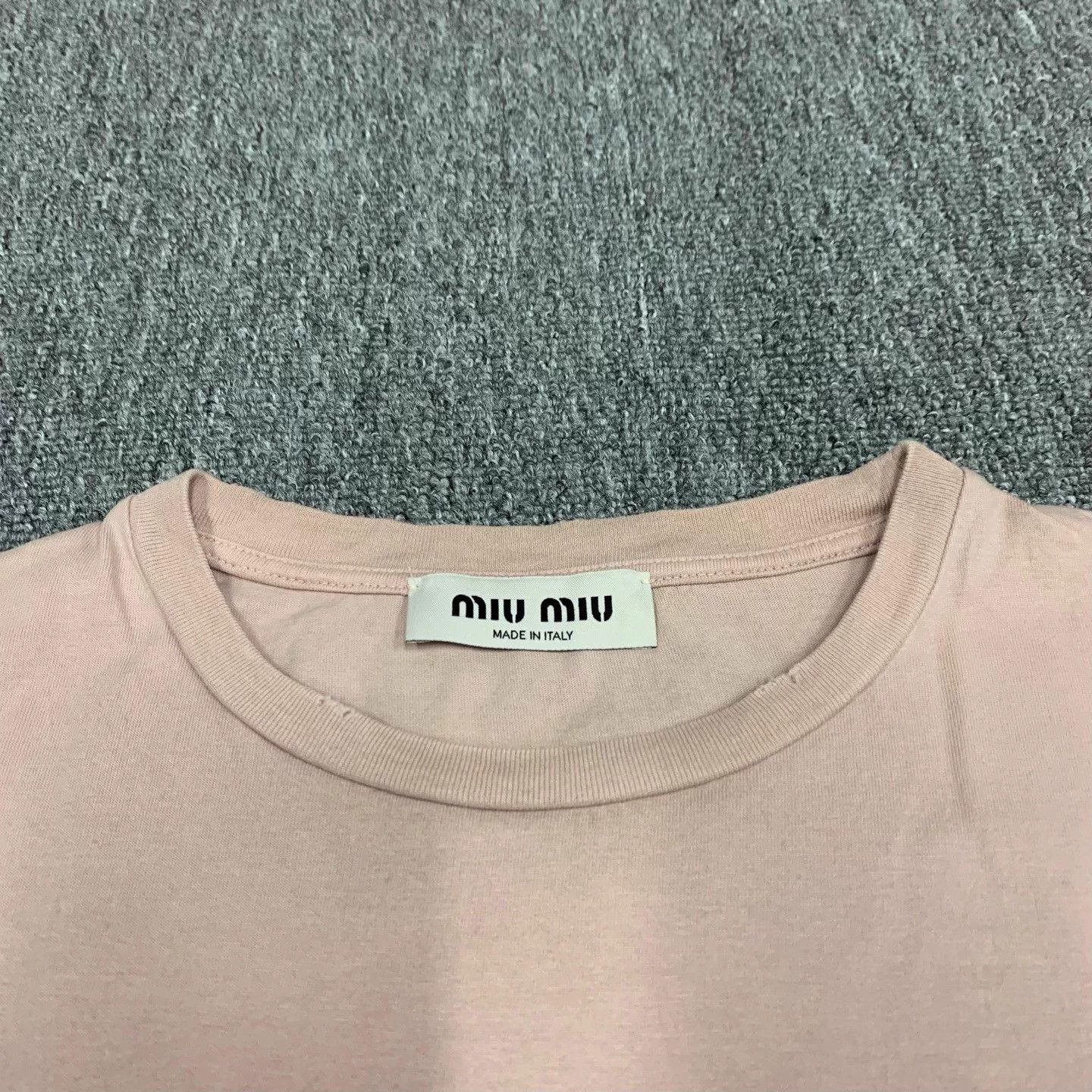 Miu Miu Miu Miu Pink Distressed Embroidered Logo Dirty SS L Size L / US 10 / IT 46 - 9 Thumbnail