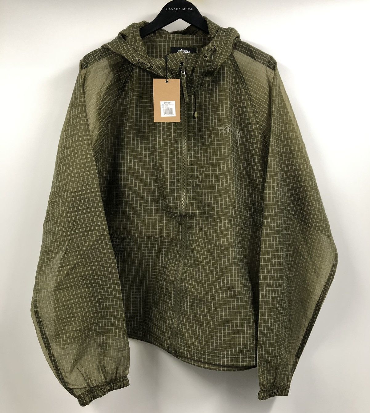 ★Stussy Beach Shell Transparent Ripstop Olive★ Stussy Beach Shell Transparent Ripstop Olive Green Jacket