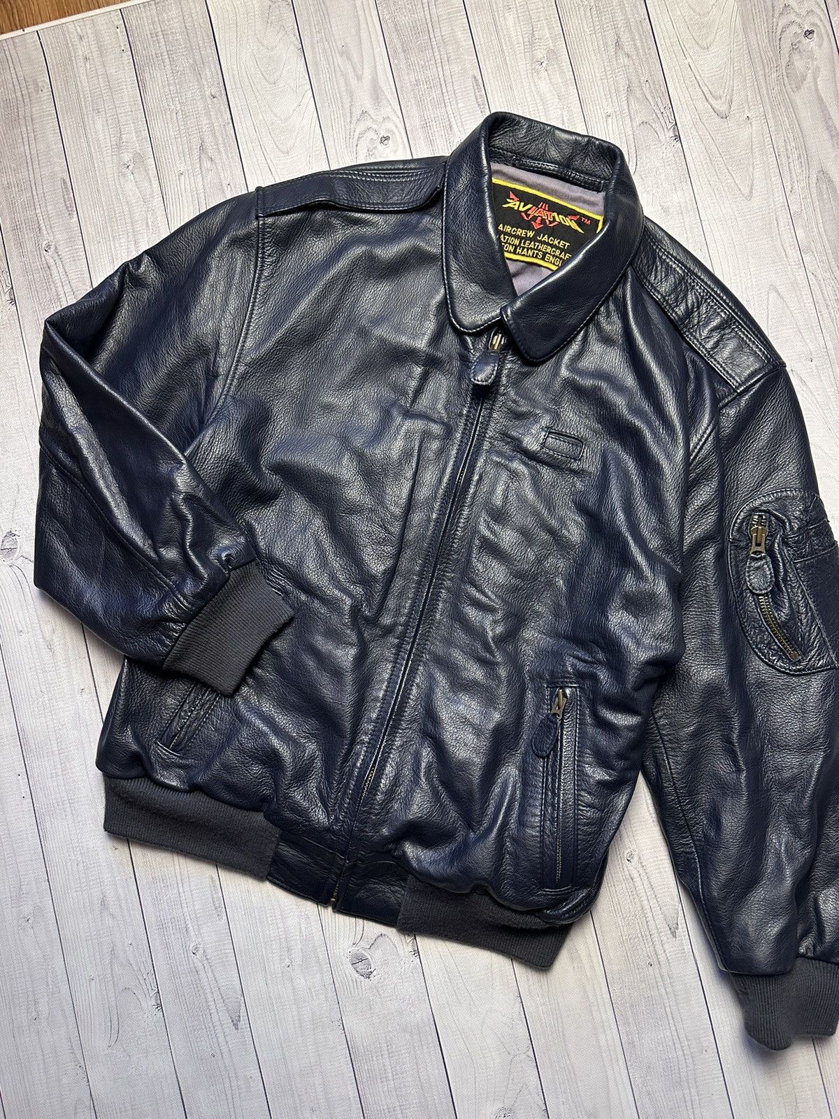 Aviator Nation × Vintage Vintage Aviation Leather Jacket Aircrew England size XL Size US XL / EU 56 / 4 - 2 Thumbnail