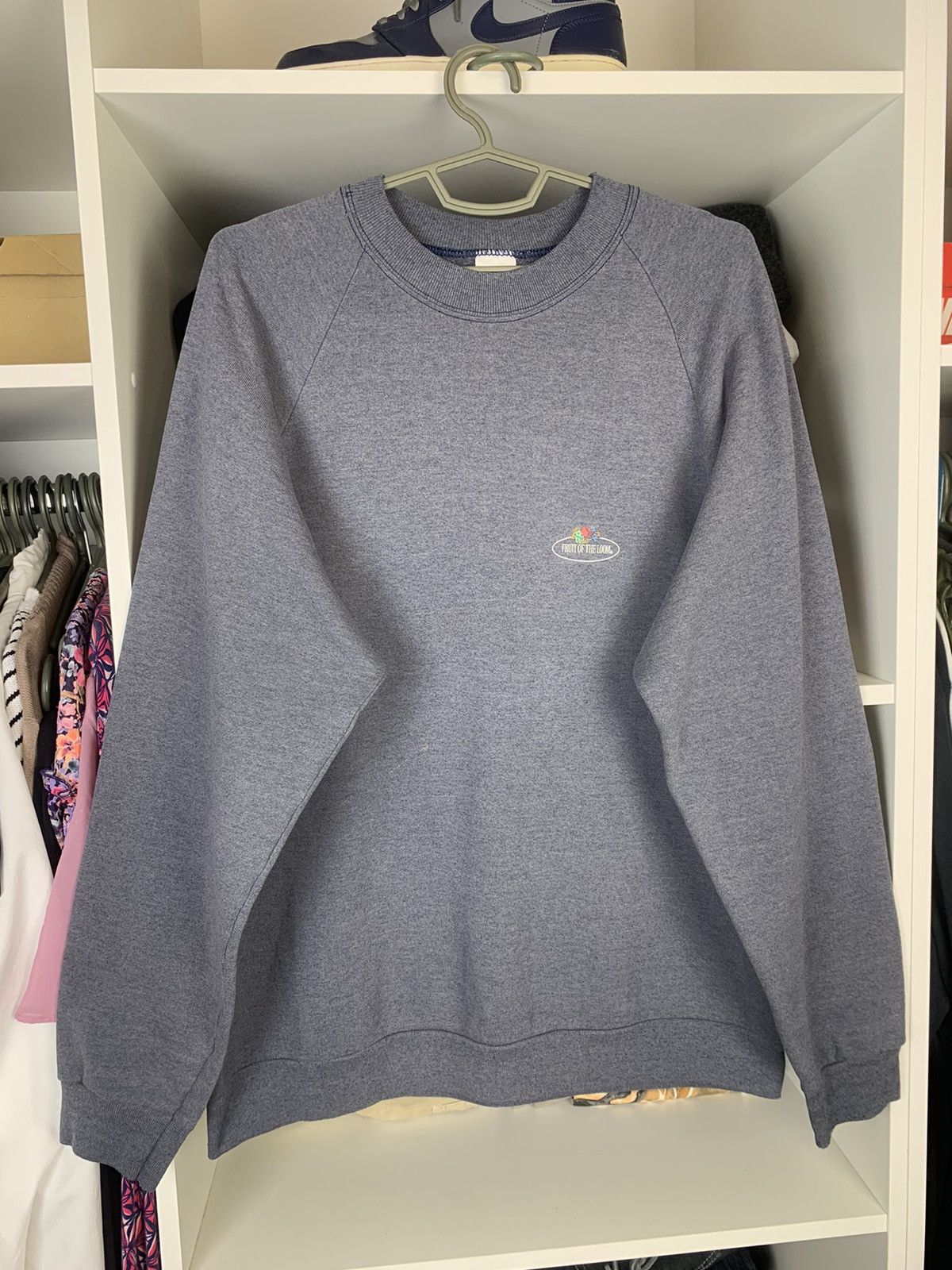 Fruit Of The Loom Vintage Fruit Of The Loom Faded Blank Sweatshirt Size US L / EU 52-54 / 3 - 9 Thumbnail