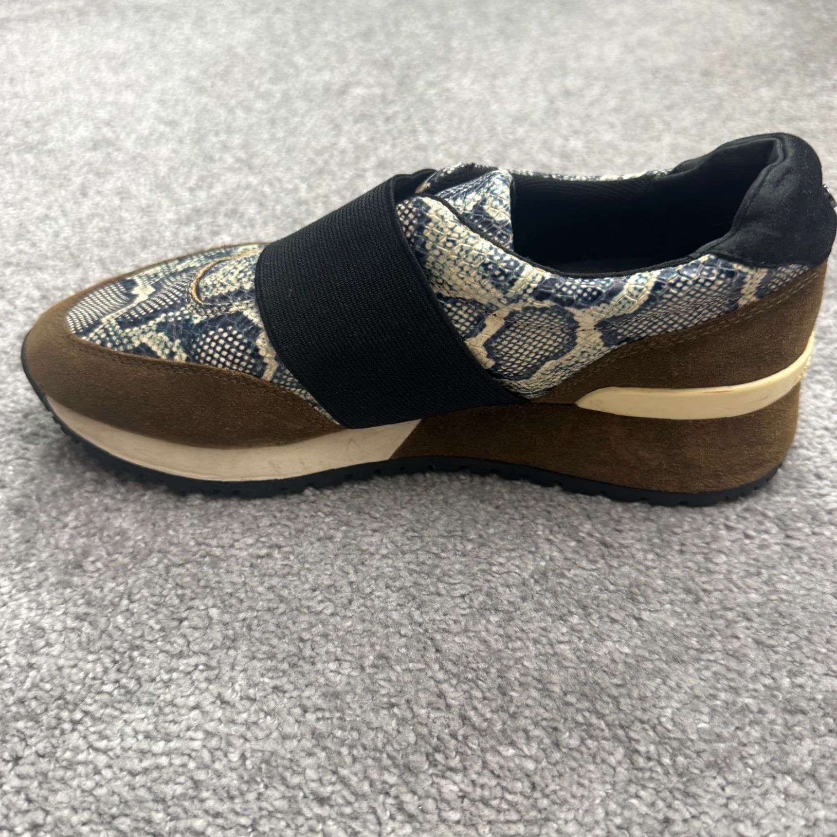 Vintage VINTAGE Antonio Melani Snake Print Leather Sneakers Womens 7M Casual Slip On Animal Print Fall Spring Summer Winter Shoes Size US 7 / IT 37 - 7 Thumbnail
