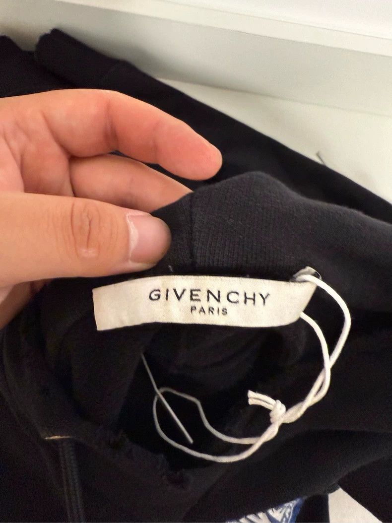 Givenchy Givenchy Blue Logo Hoodie Size US XS / EU 42 / 0 - 3 Thumbnail