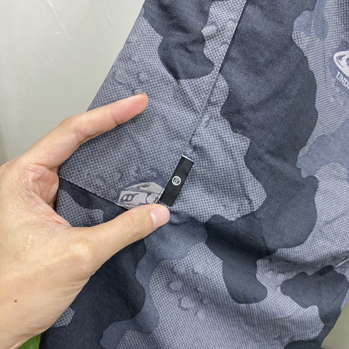 Jun Takahashi Undercover X GU Military UFO Camouflage Cargo Pants Size US 29 - 11 Thumbnail