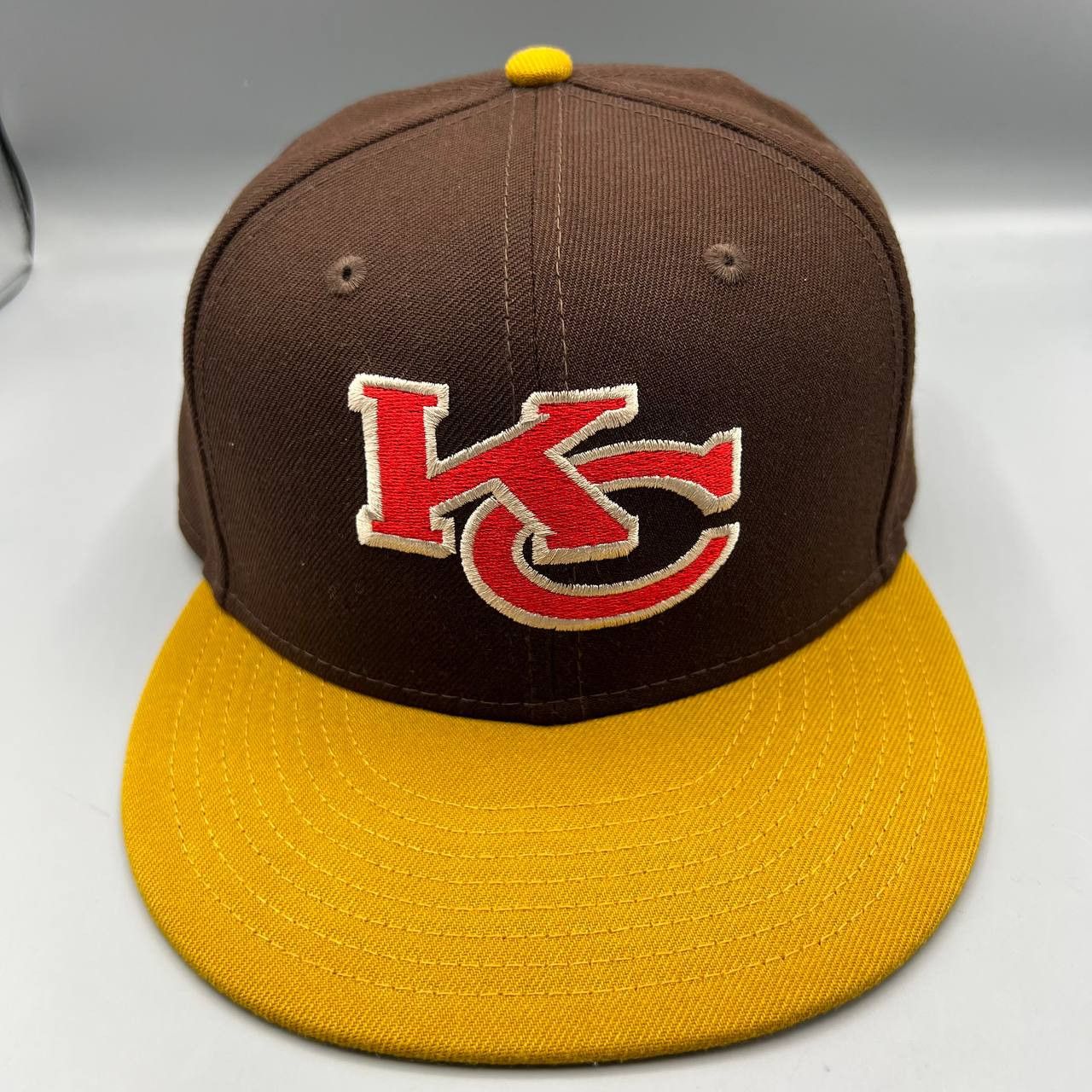 New Era Kansas City Chiefs Hat Men 7 1/2 59Fifty New Era MLB Fitted Size ONE SIZE - 1 Thumbnail