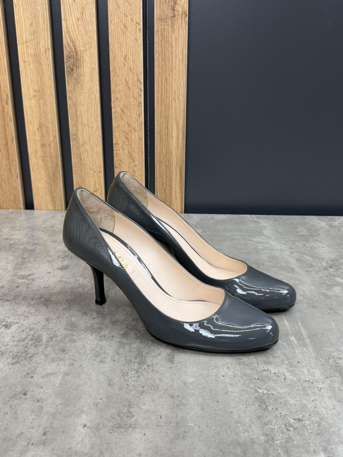 Prada Prada Gray Patent Leather Pumps Heels Size 37 1/2 Size US 7.5 / IT 37.5 - 2 Thumbnail
