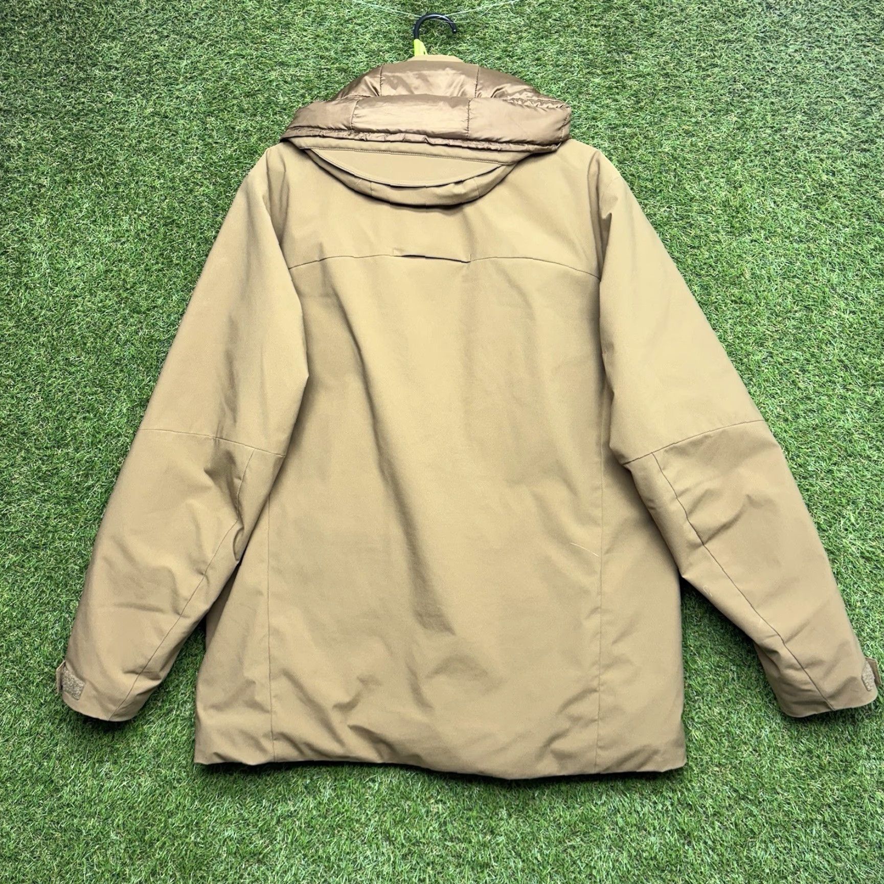 Uniqlo UNIQLO Hybrid Down Parka Jacket Mens M Full Zip Hiking Brown Polyester Parka Size US M / EU 48-50 / 2 - 2 Thumbnail
